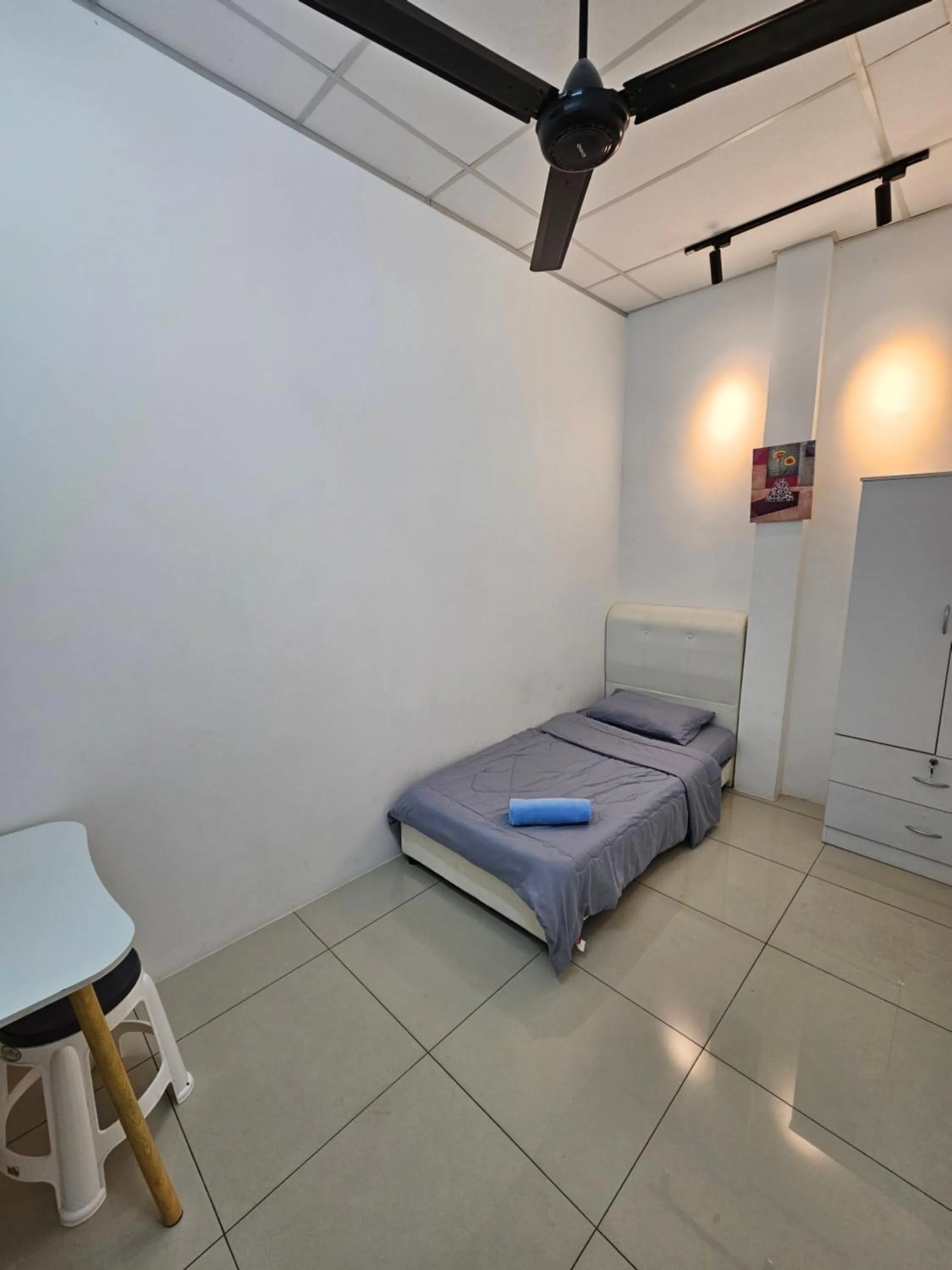Color Mixed Home Hostel