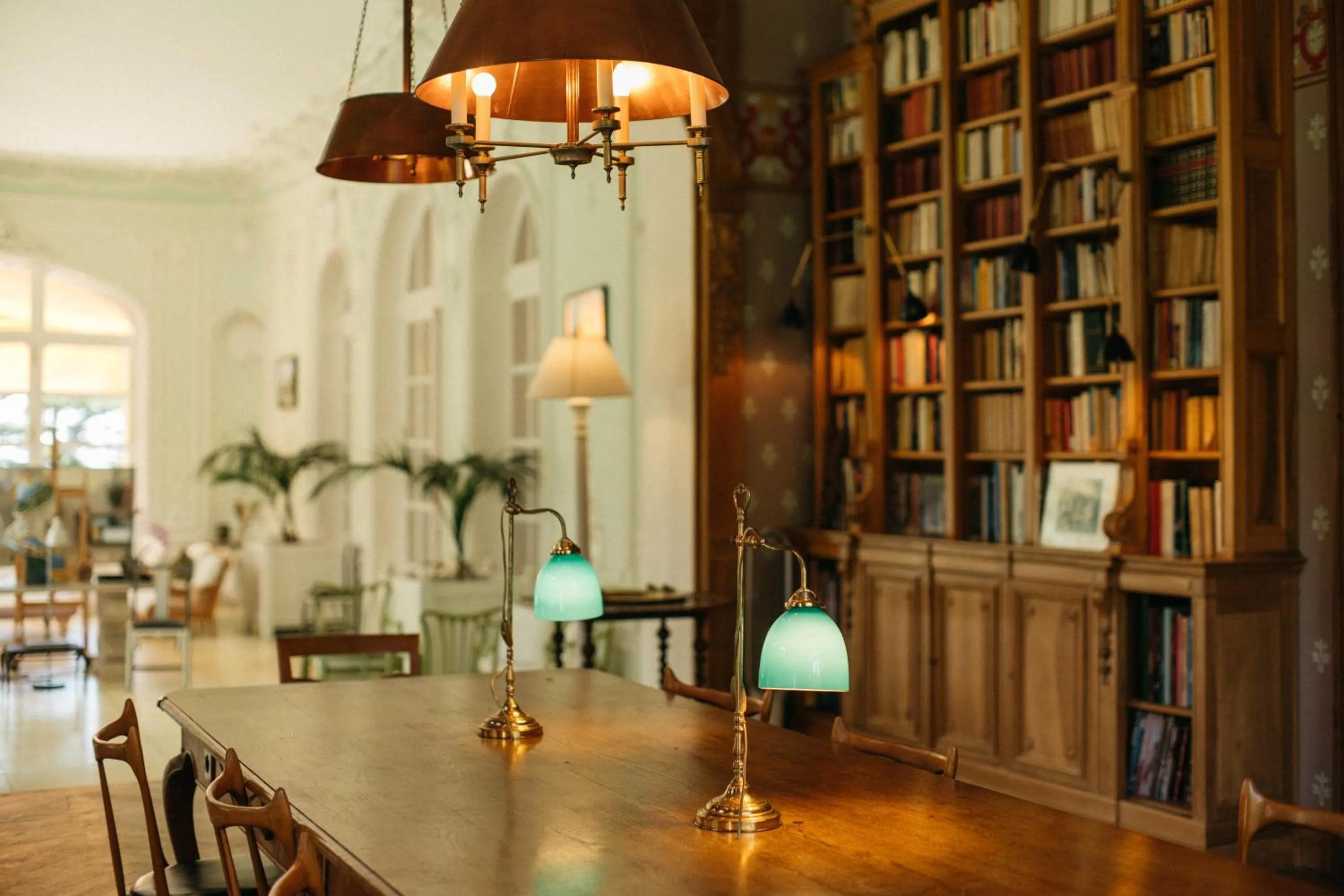 Library in Exclusive waterfront villa in Domaine Rocabella - French Riviera