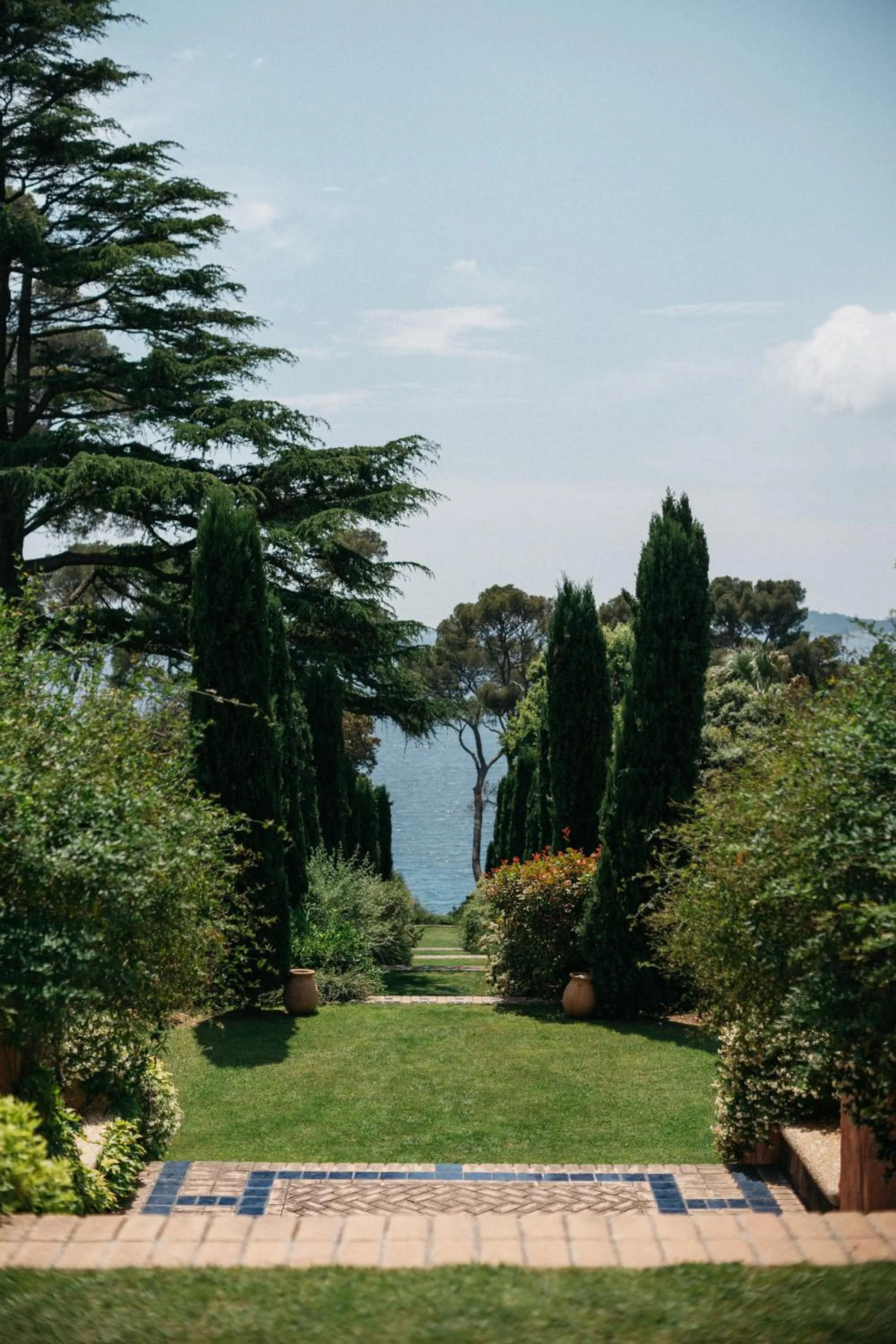 Garden in Exclusive waterfront villa in Domaine Rocabella - French Riviera