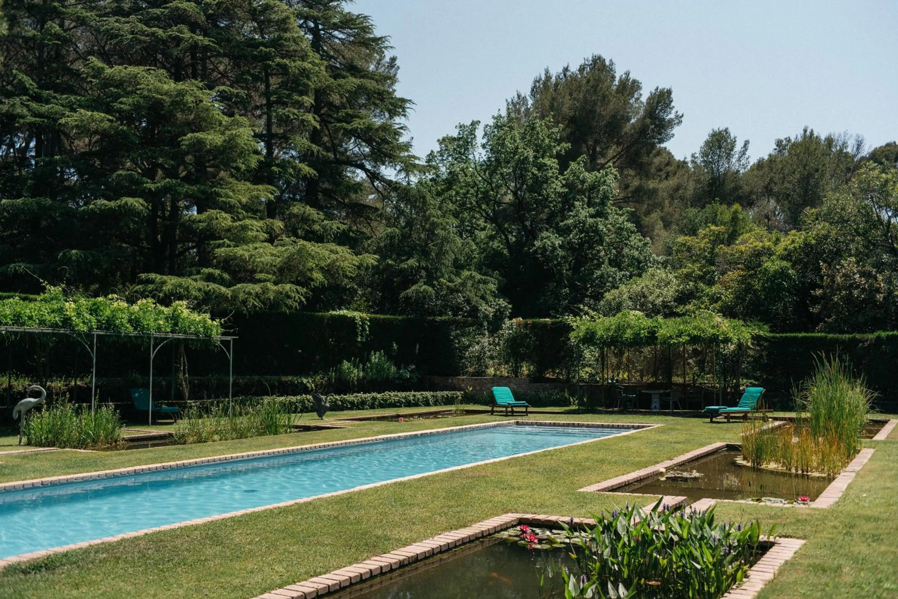 Swimming pool in Exclusive waterfront villa in Domaine Rocabella - French Riviera
