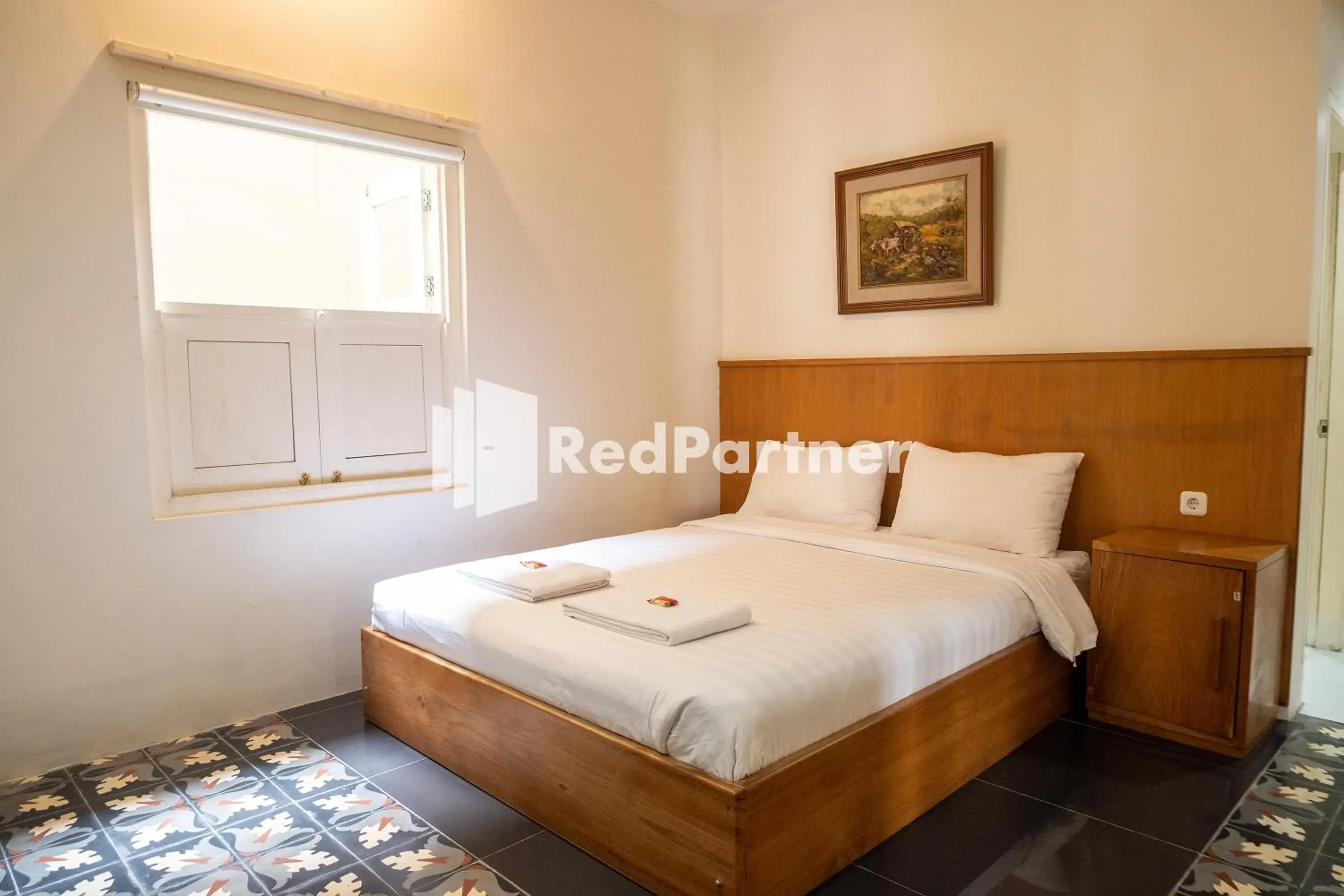 Bedroom, Bed in Villa Dora Jogja near Malioboro Area Mitra RedDoorz Bedroom, Bed in Villa Dora Jogja near Malioboro Area Mitra RedDoorz