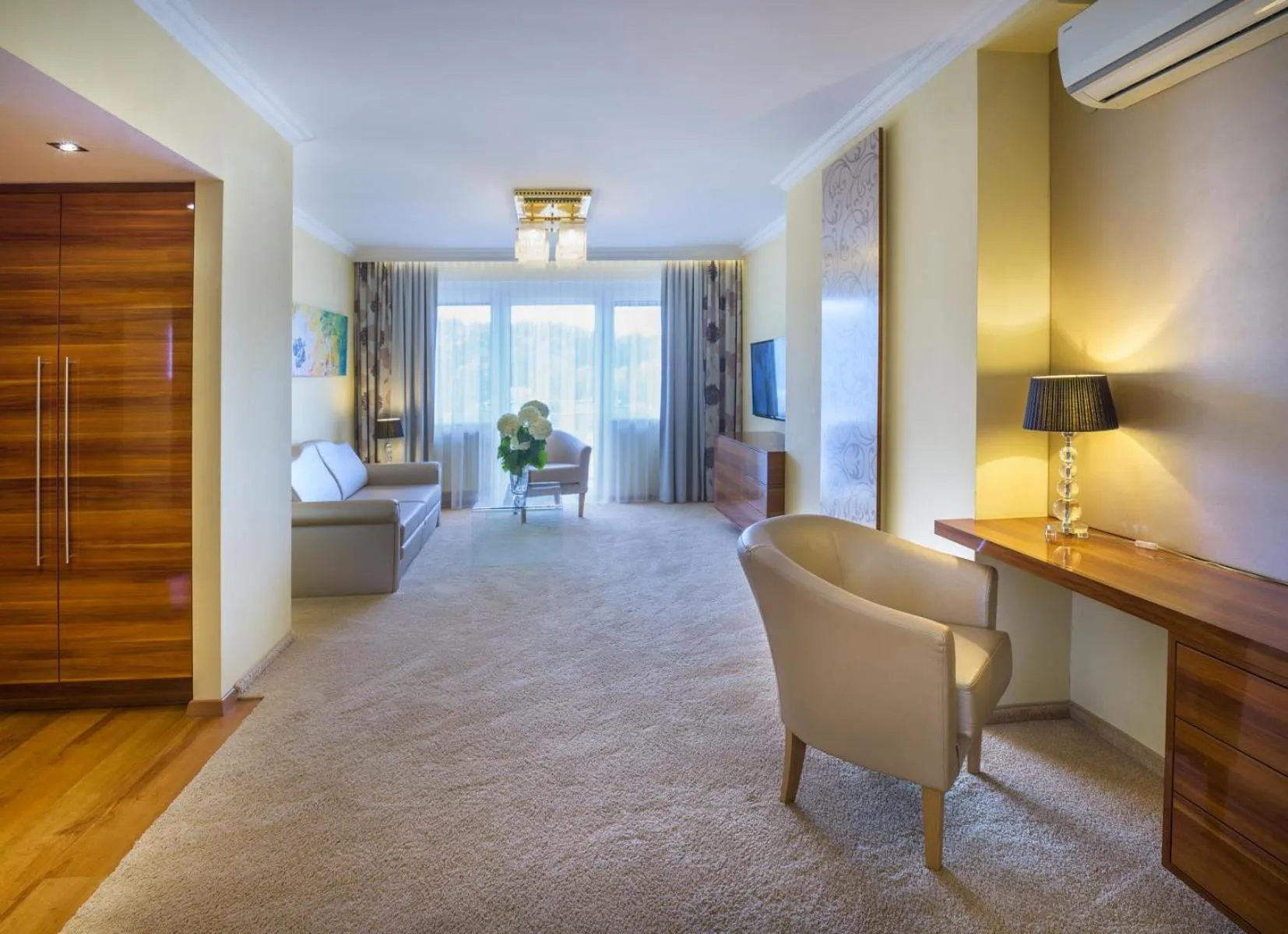 Living room, Bed in Thermalhotel Leitner