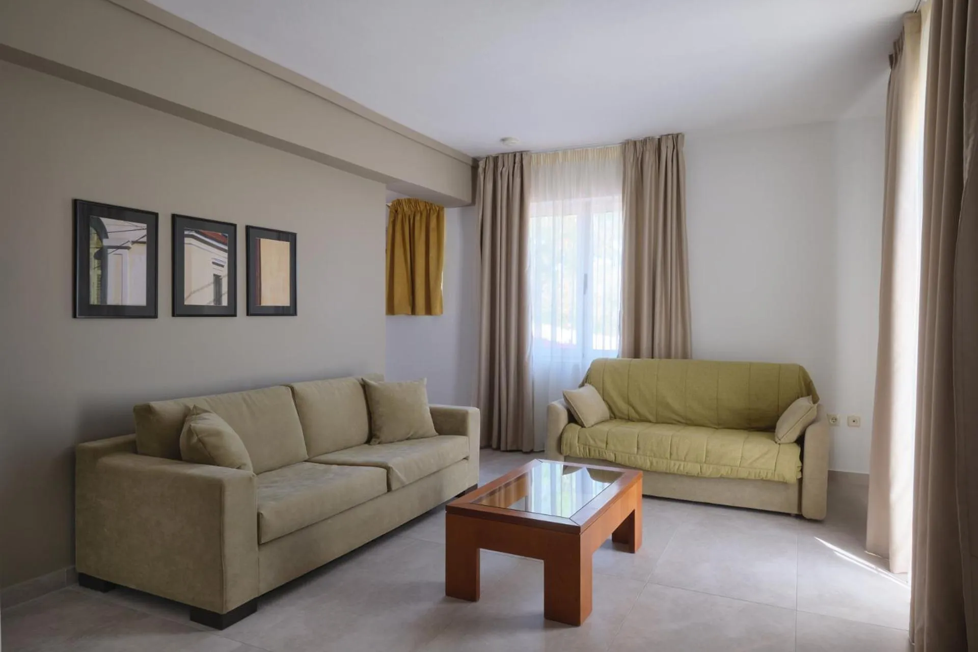 Living room in Aeolian Village Beach Resort