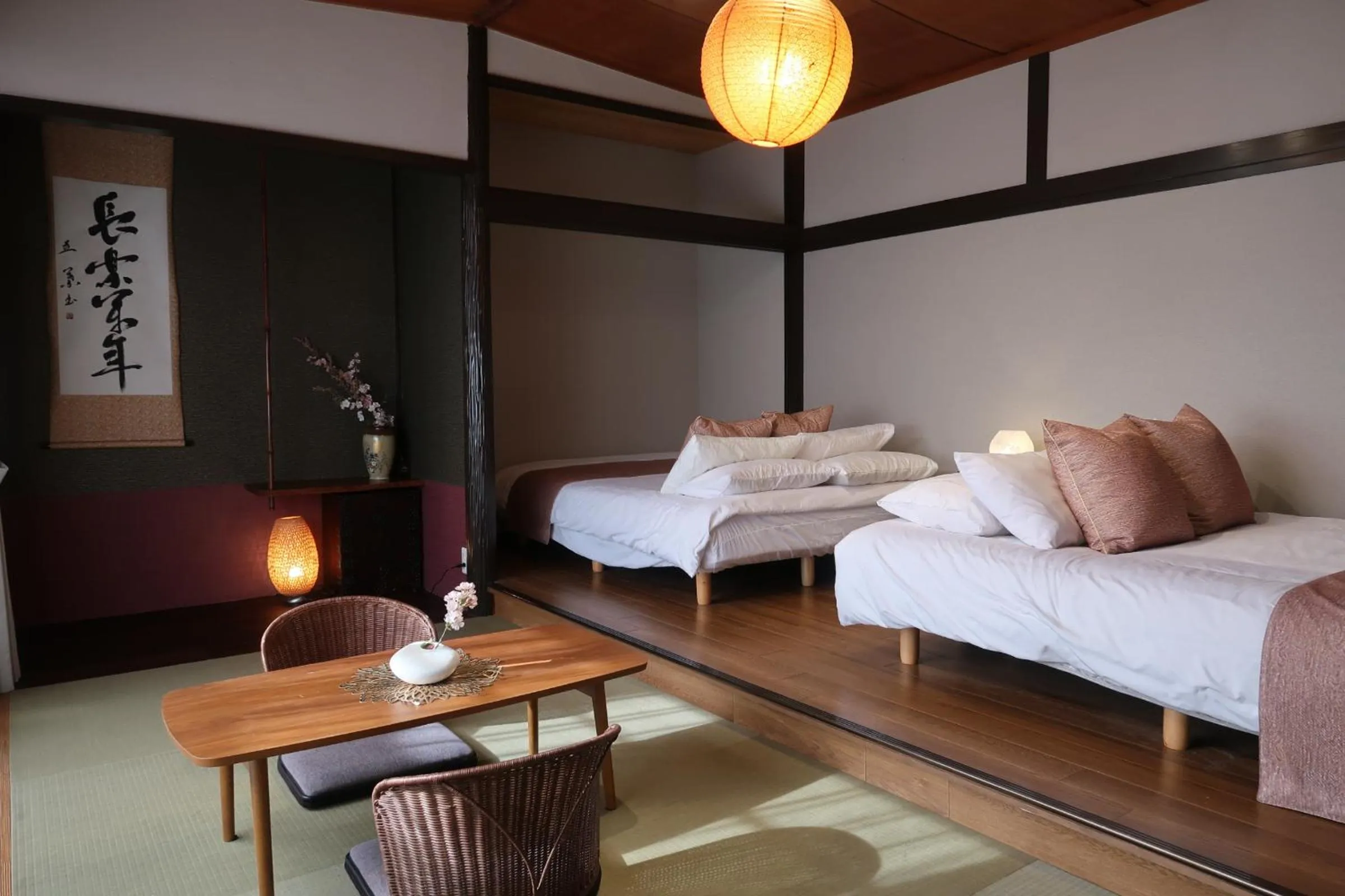 Bedroom, Bed in MON Kishinosato Sakura Resort -vacation rental-