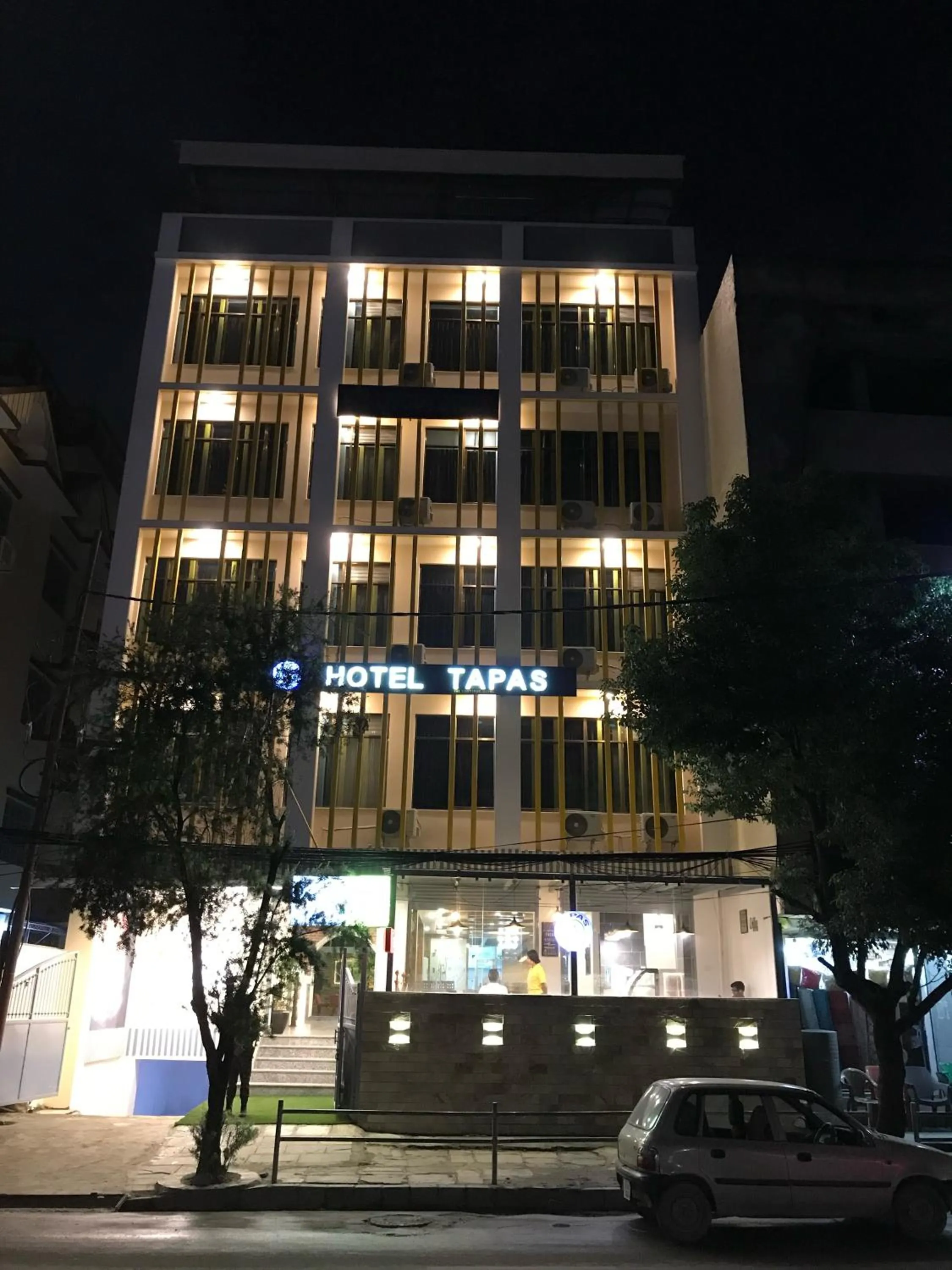 Property building in Hotel Tapas