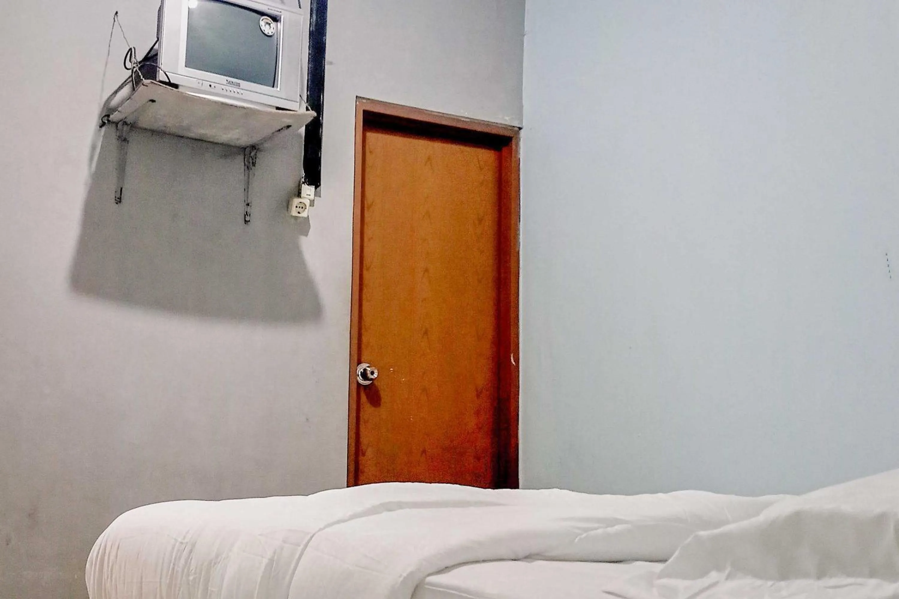 Bed in Arjuna 2 Homestay Syariah Dieng