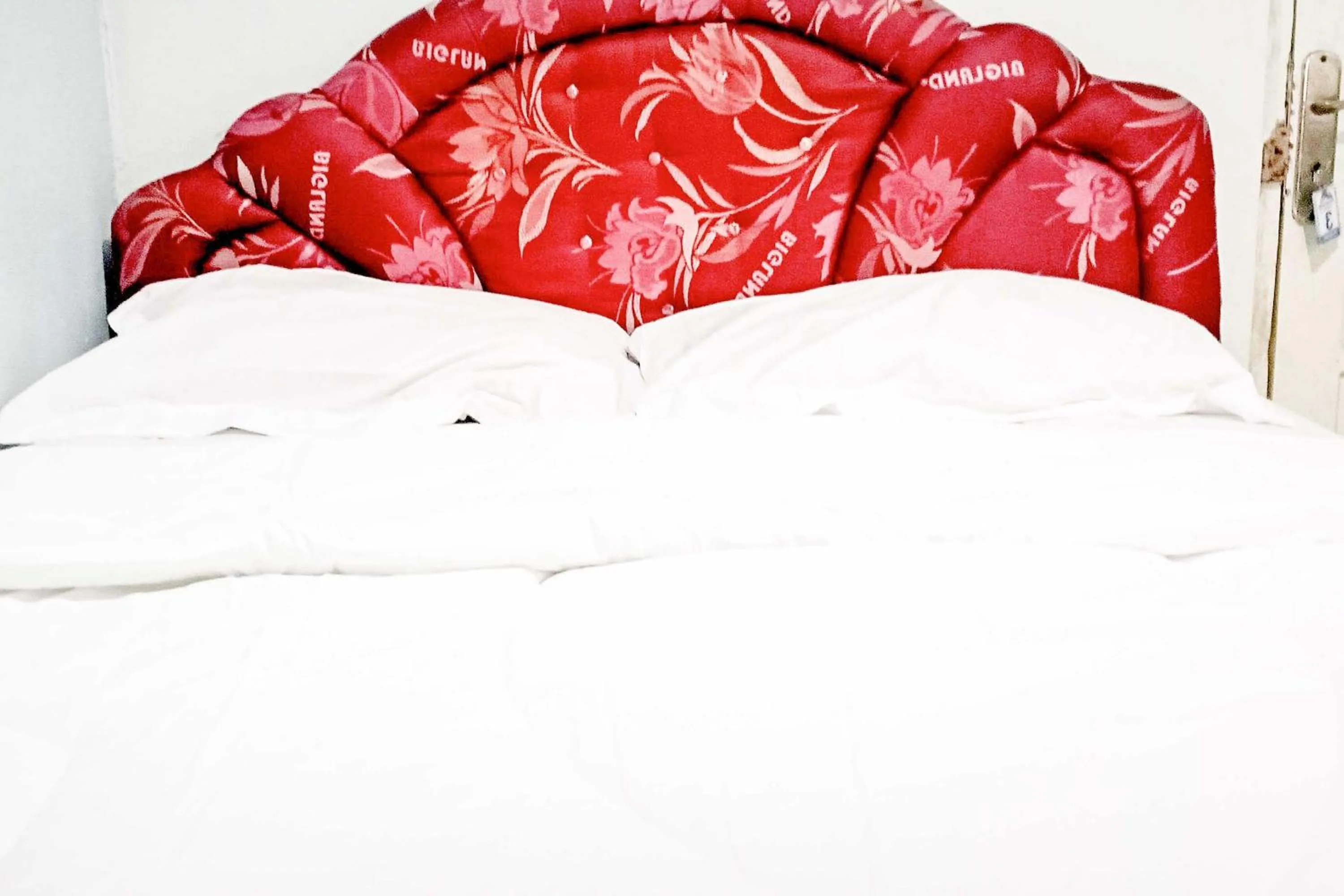 Bed in Arjuna 2 Homestay Syariah Dieng