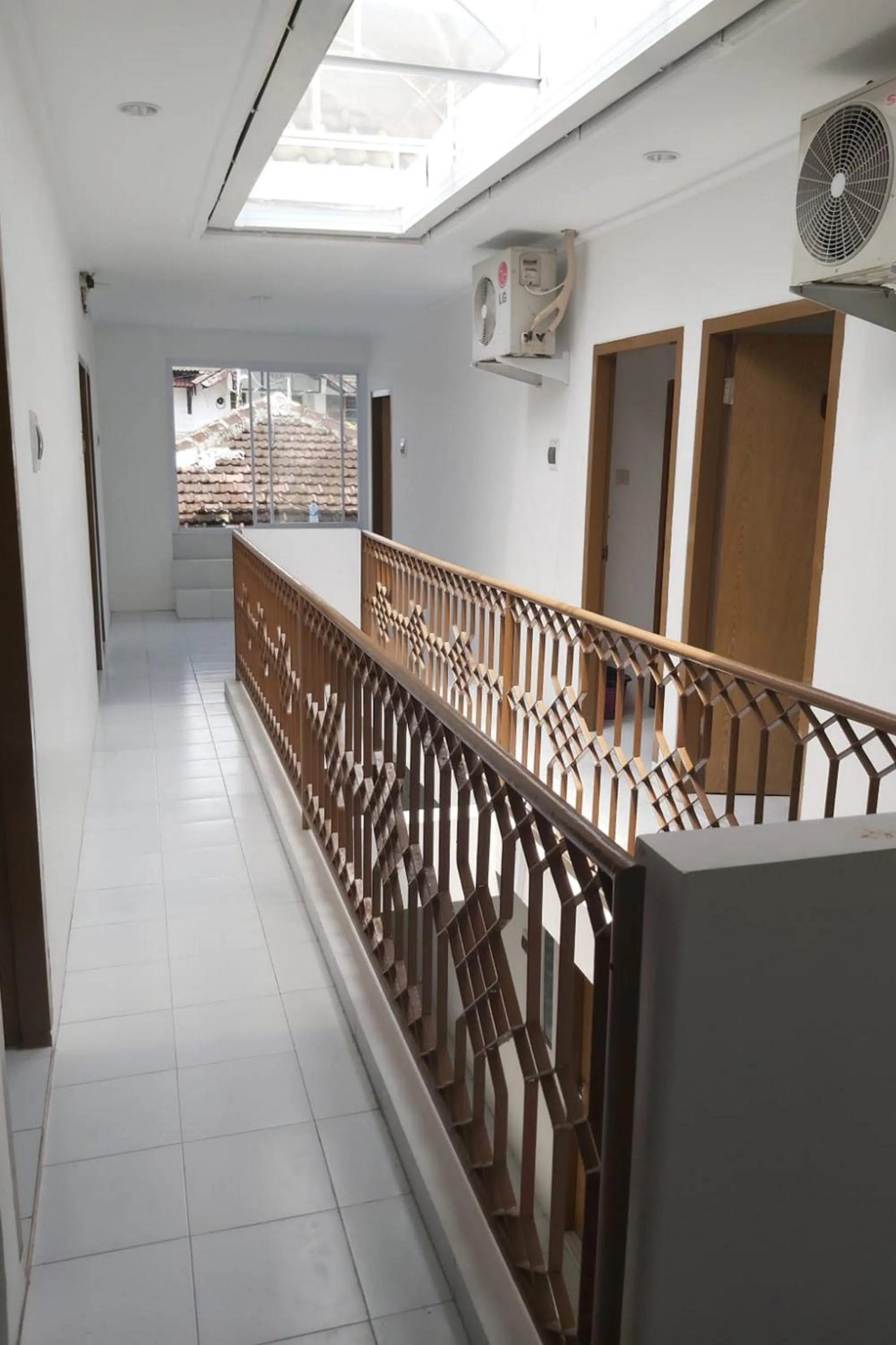 RedDoorz near GOR UNY