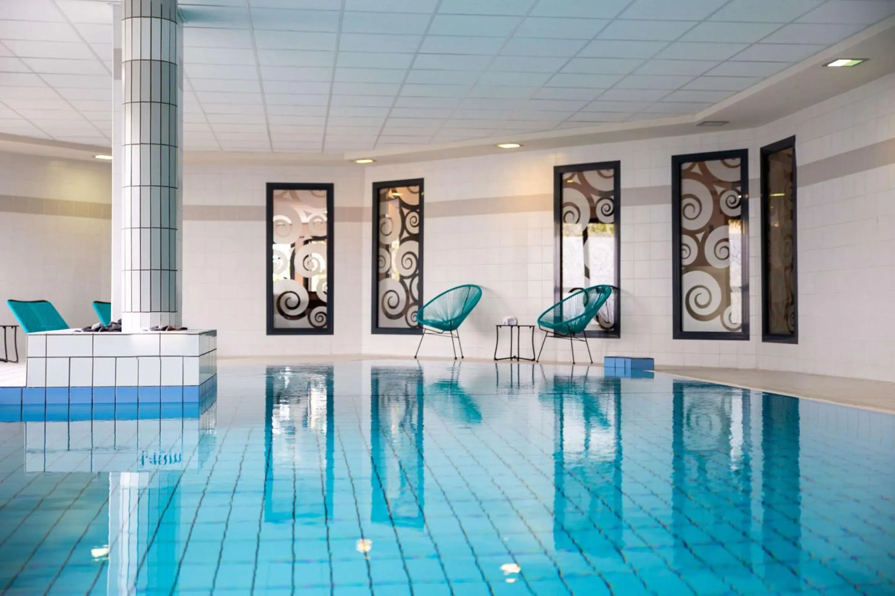 Swimming pool in Clarion Aparthotel Toulouse Blagnac Airport Swimming pool in Clarion Aparthotel Toulouse Blagnac Airport