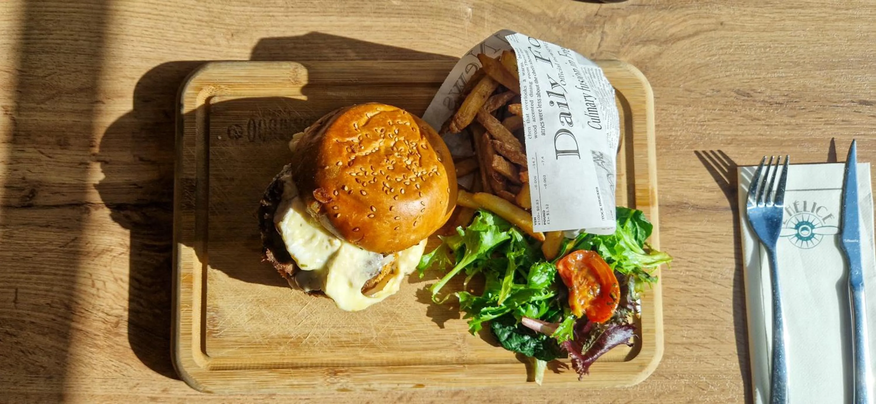 Restaurant/places to eat in Clarion Aparthotel Toulouse Blagnac Airport