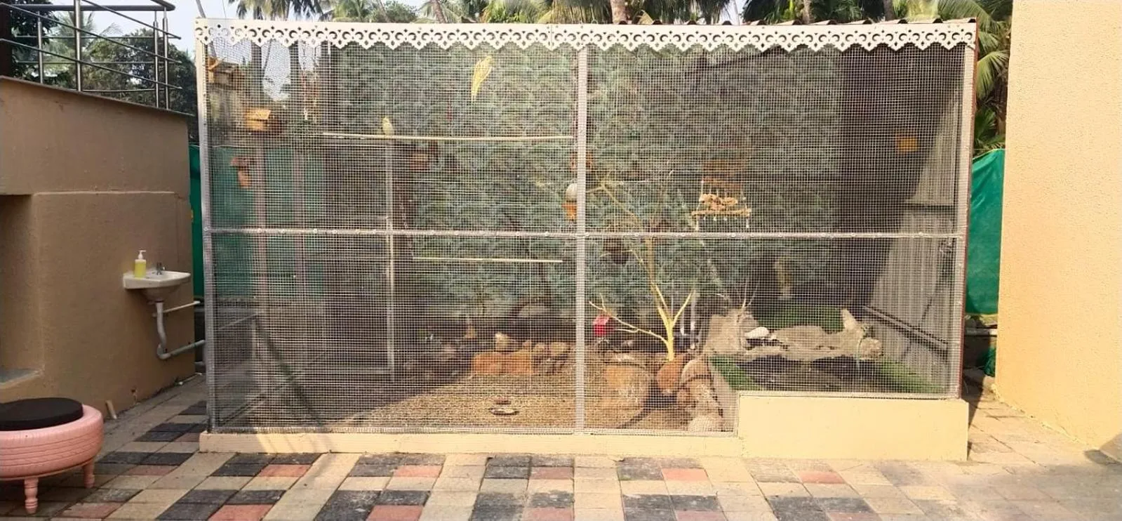 Coastal Bay Inn by Green Apple Stays