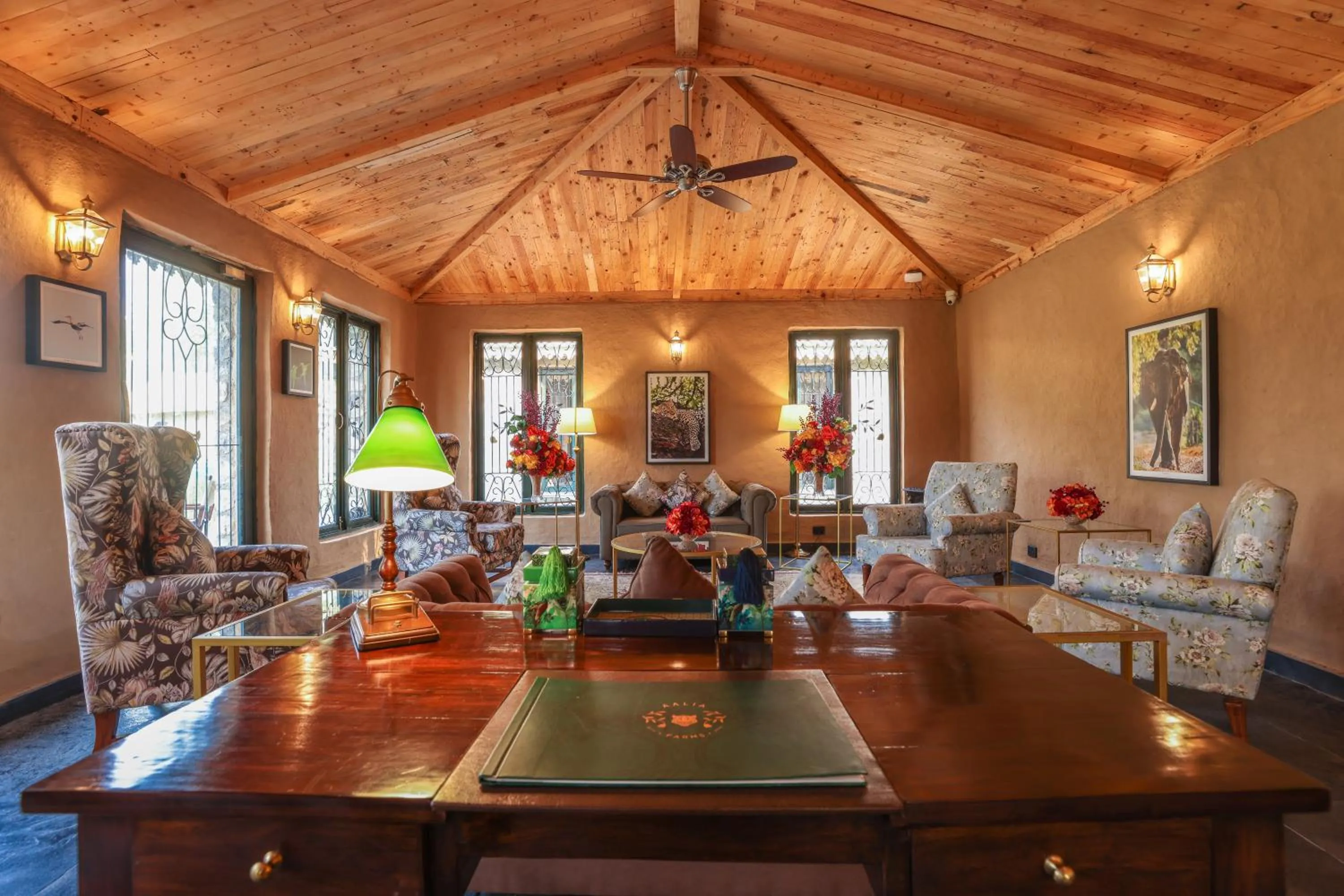 Lounge or bar in Aalia Jungle Retreat and Spa, Bandarjudh, Haridwar - Araiya Anthology