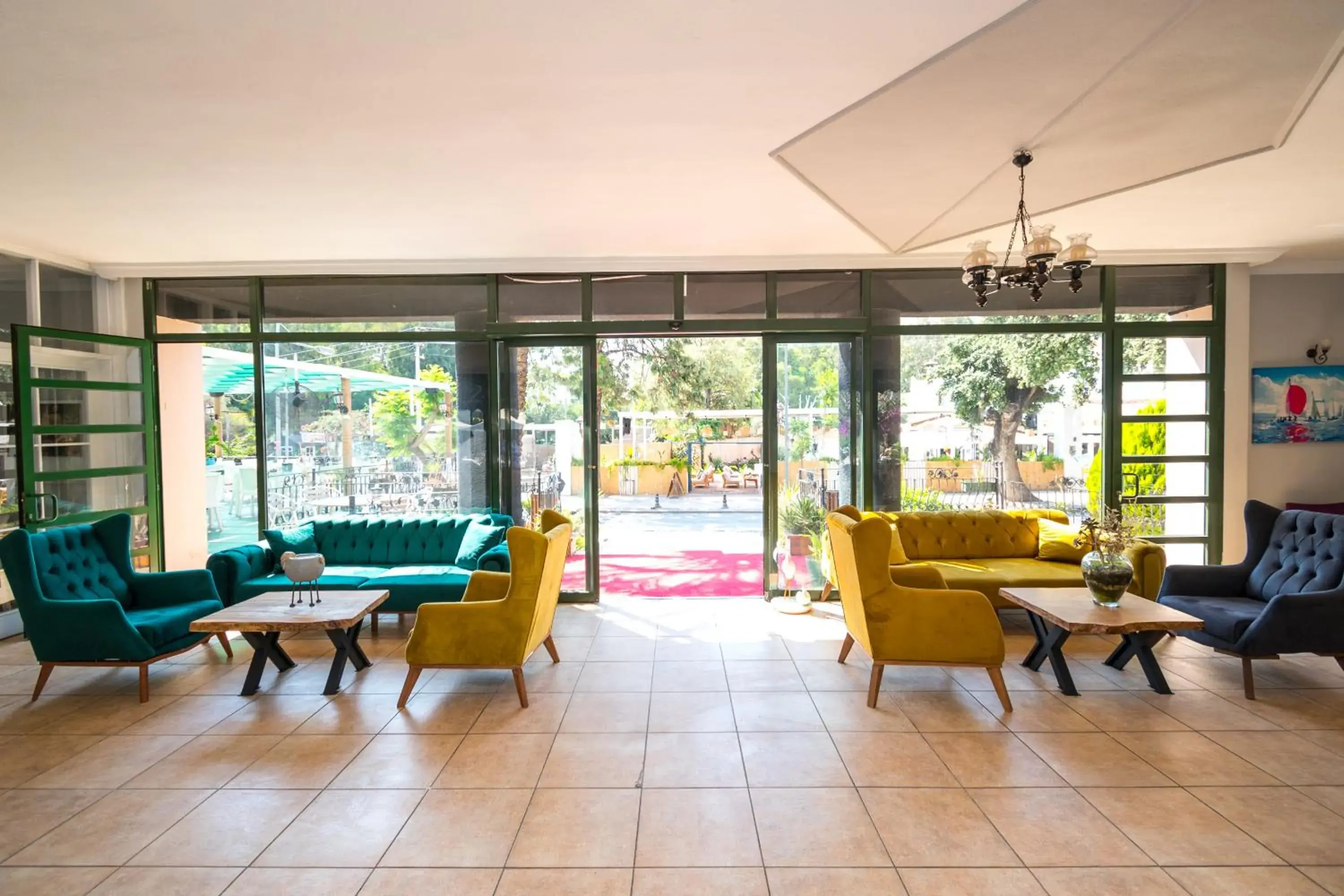 Lobby or reception in Hotel Bleu Nuit Lobby or reception in Hotel Bleu Nuit