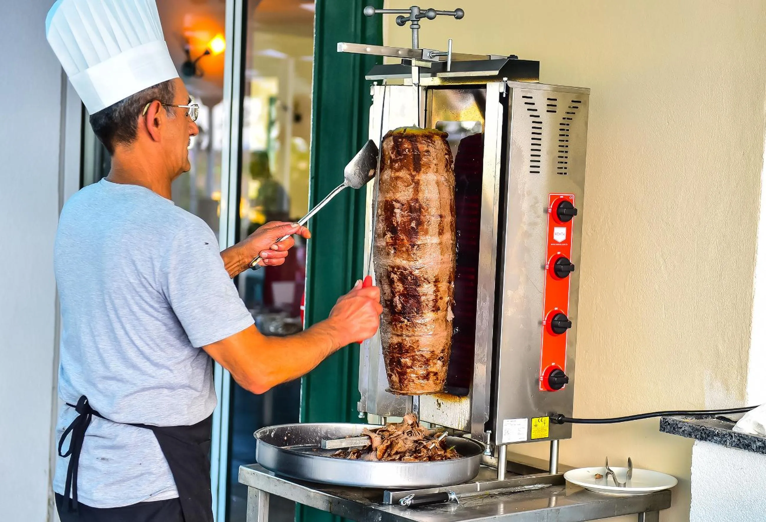 People in Hotel Bleu Nuit