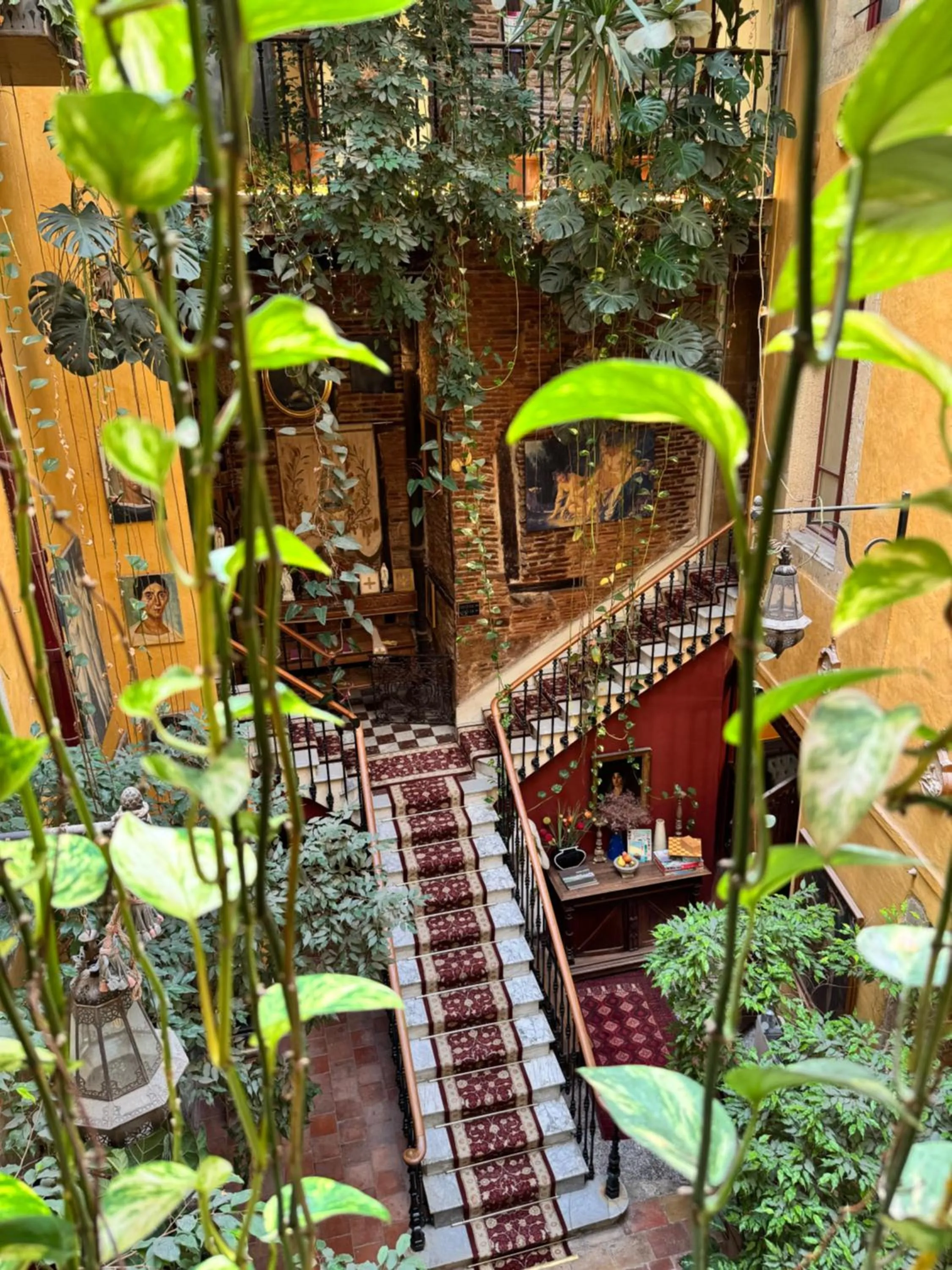 Property building in Europe Hôtel