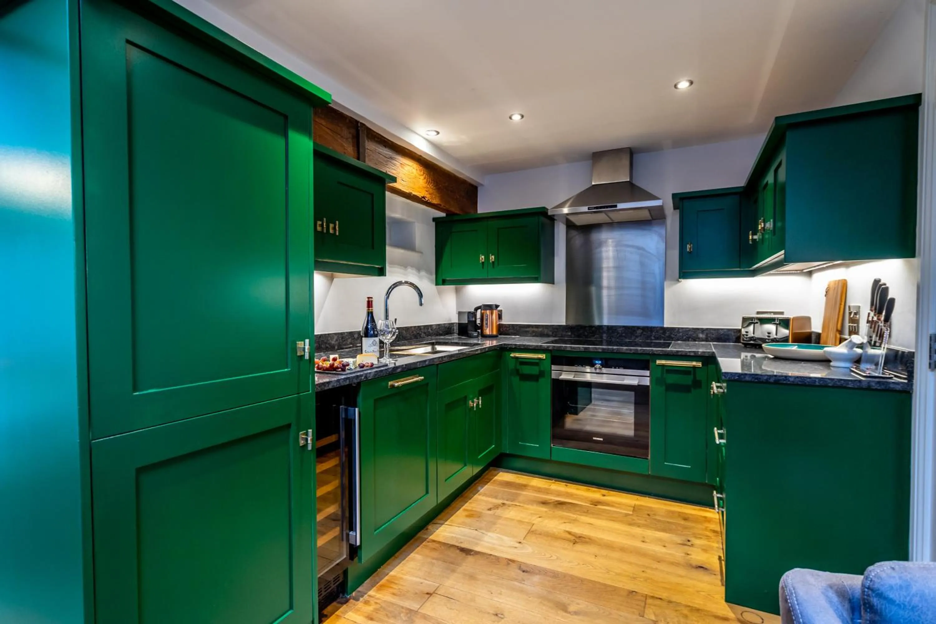 Kitchen or kitchenette in 3 Clementhorpe Maltings