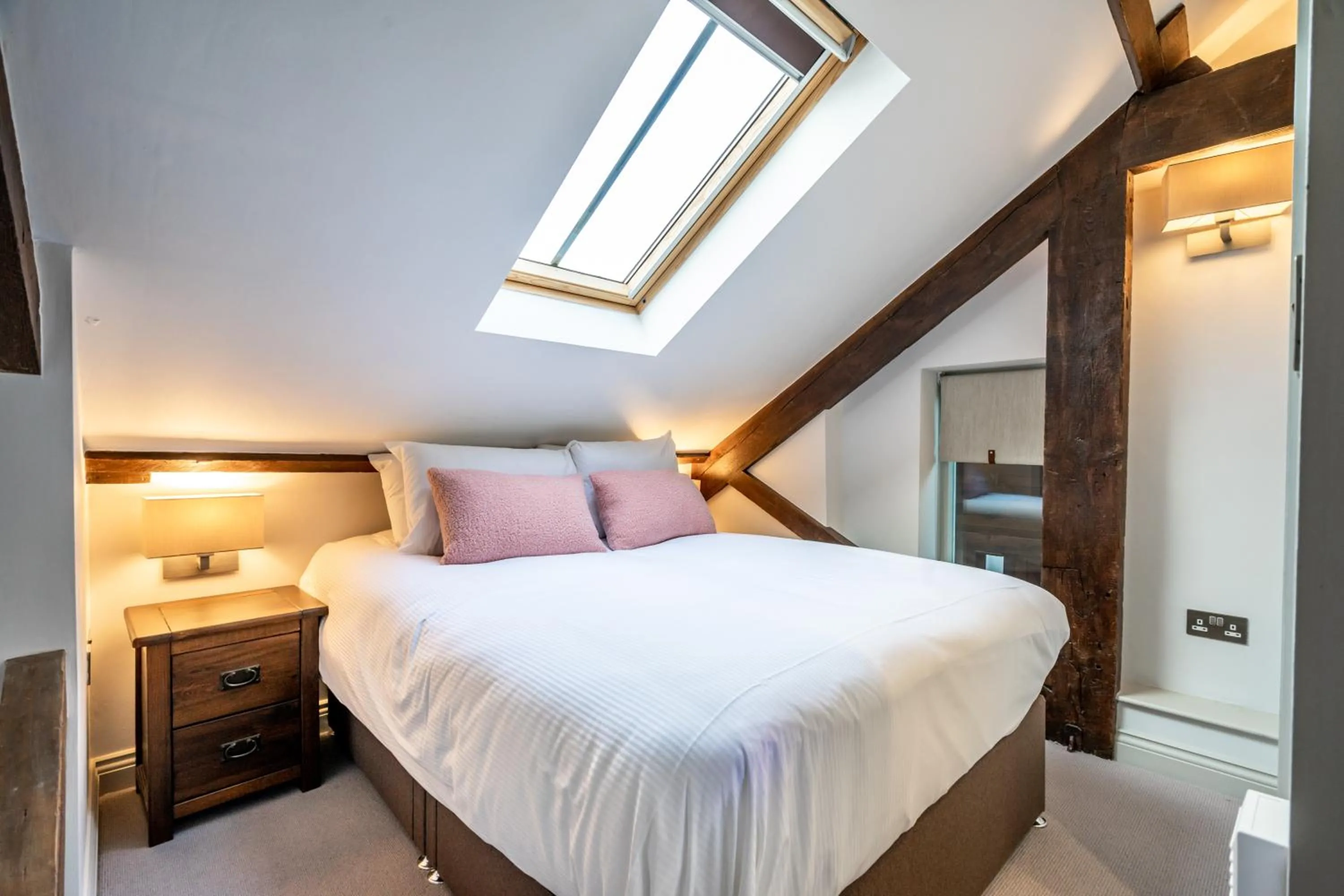 Bedroom, Bed in 3 Clementhorpe Maltings