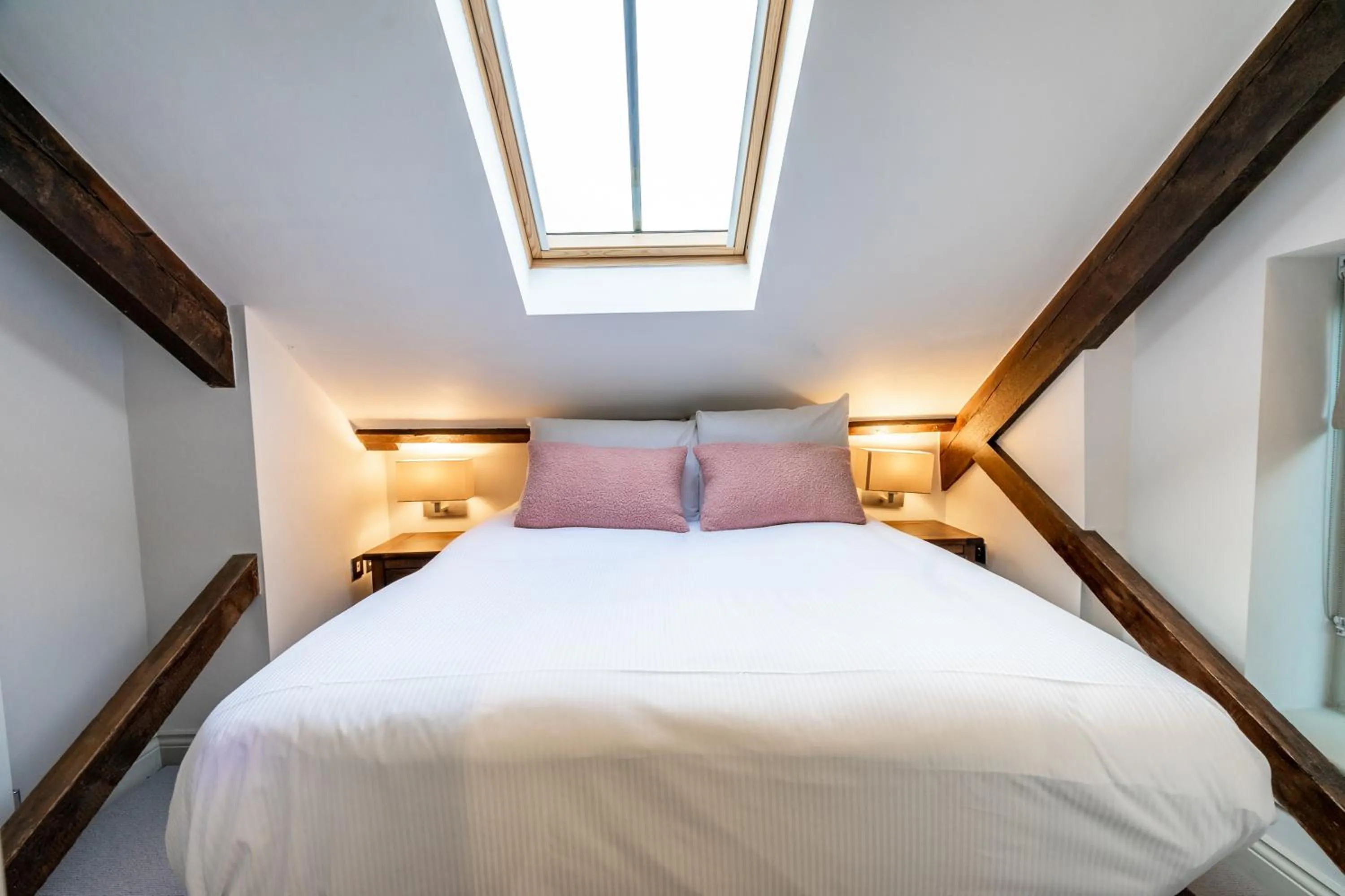 Bedroom, Bed in 3 Clementhorpe Maltings