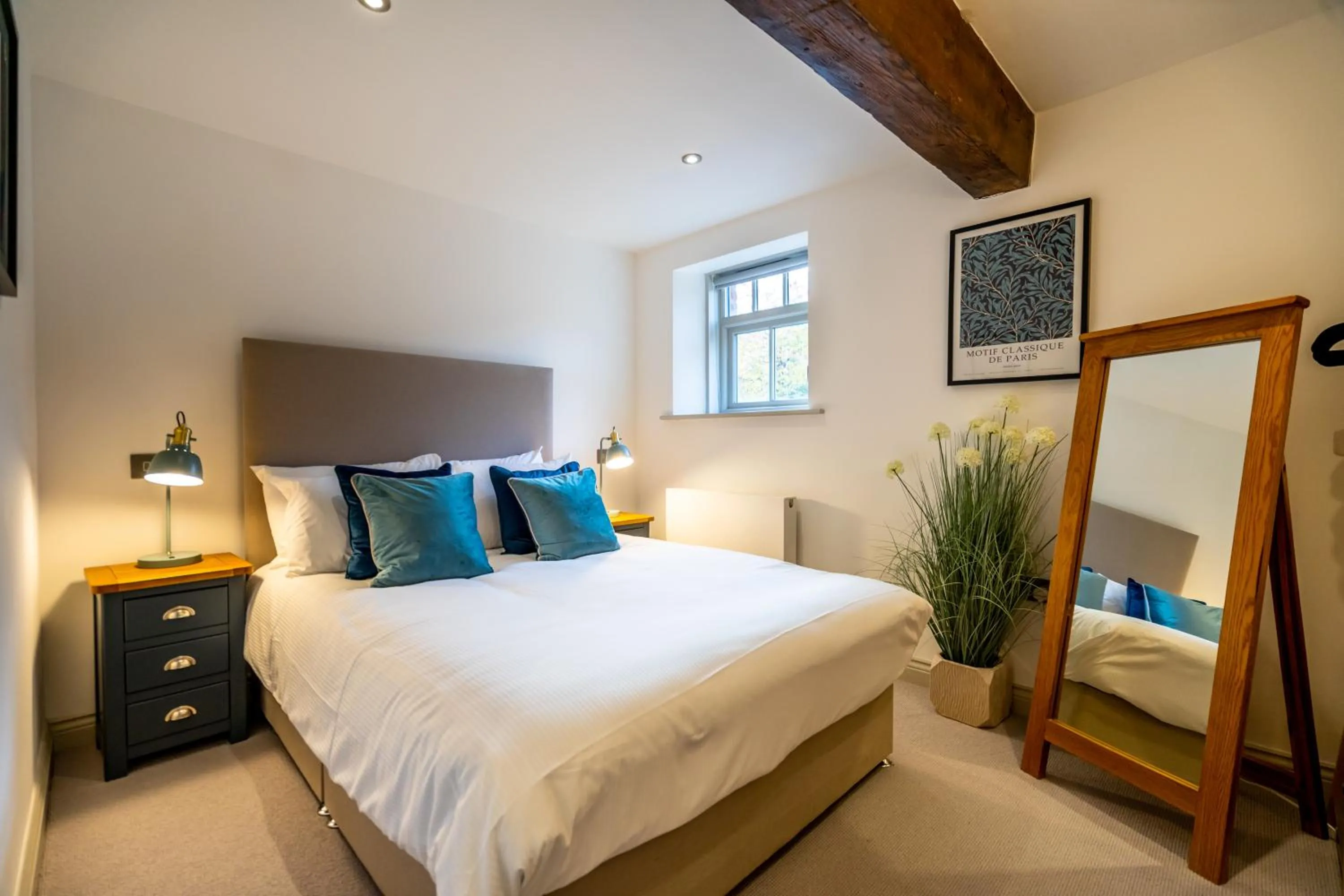 Bedroom, Bed in 3 Clementhorpe Maltings