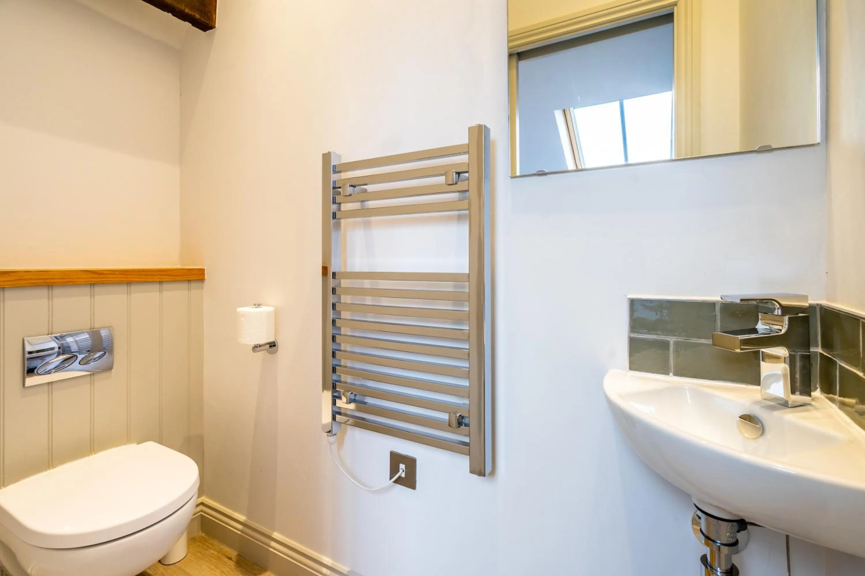 Bathroom in 3 Clementhorpe Maltings