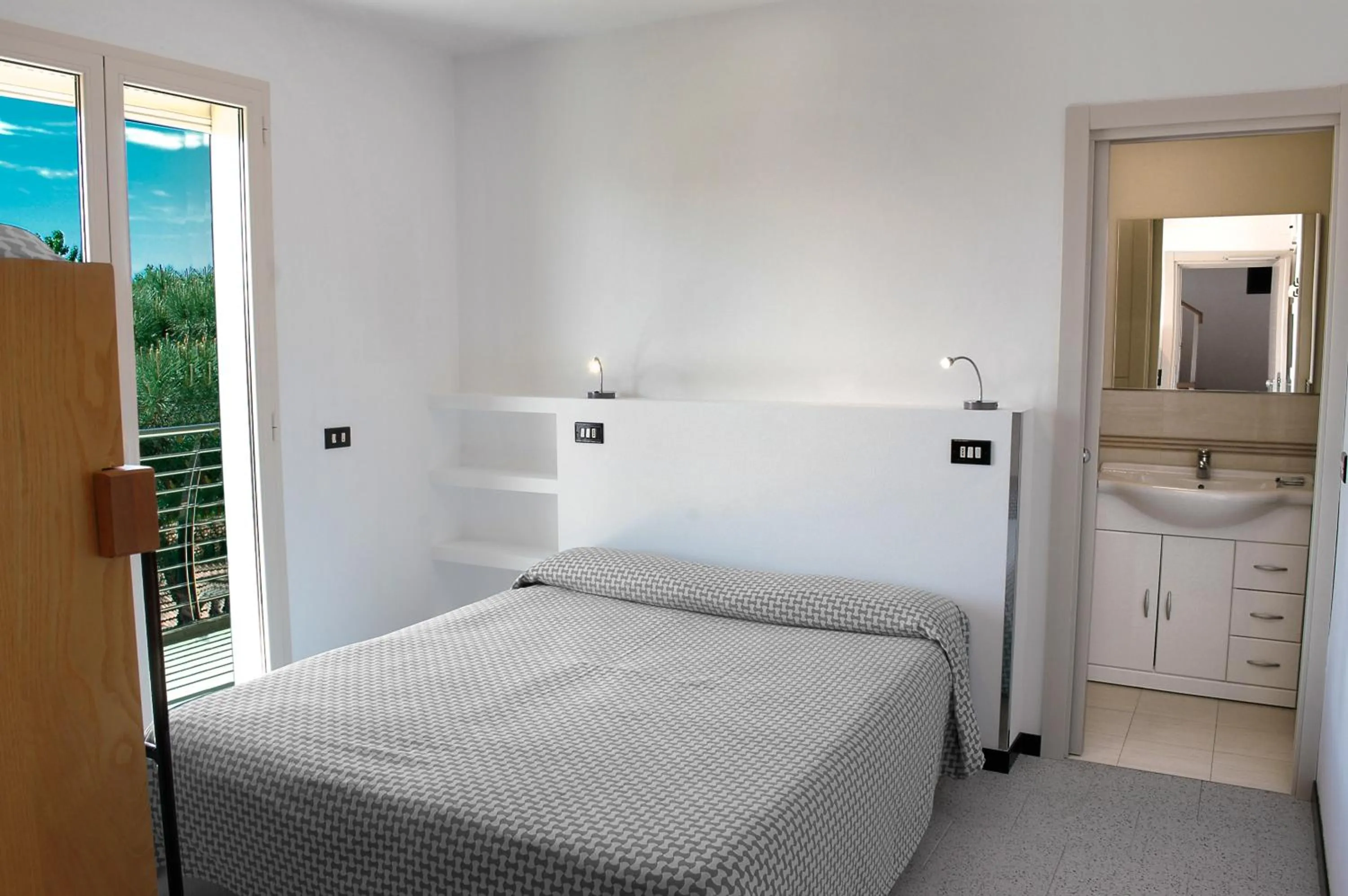 Bed in Hotel Marbella