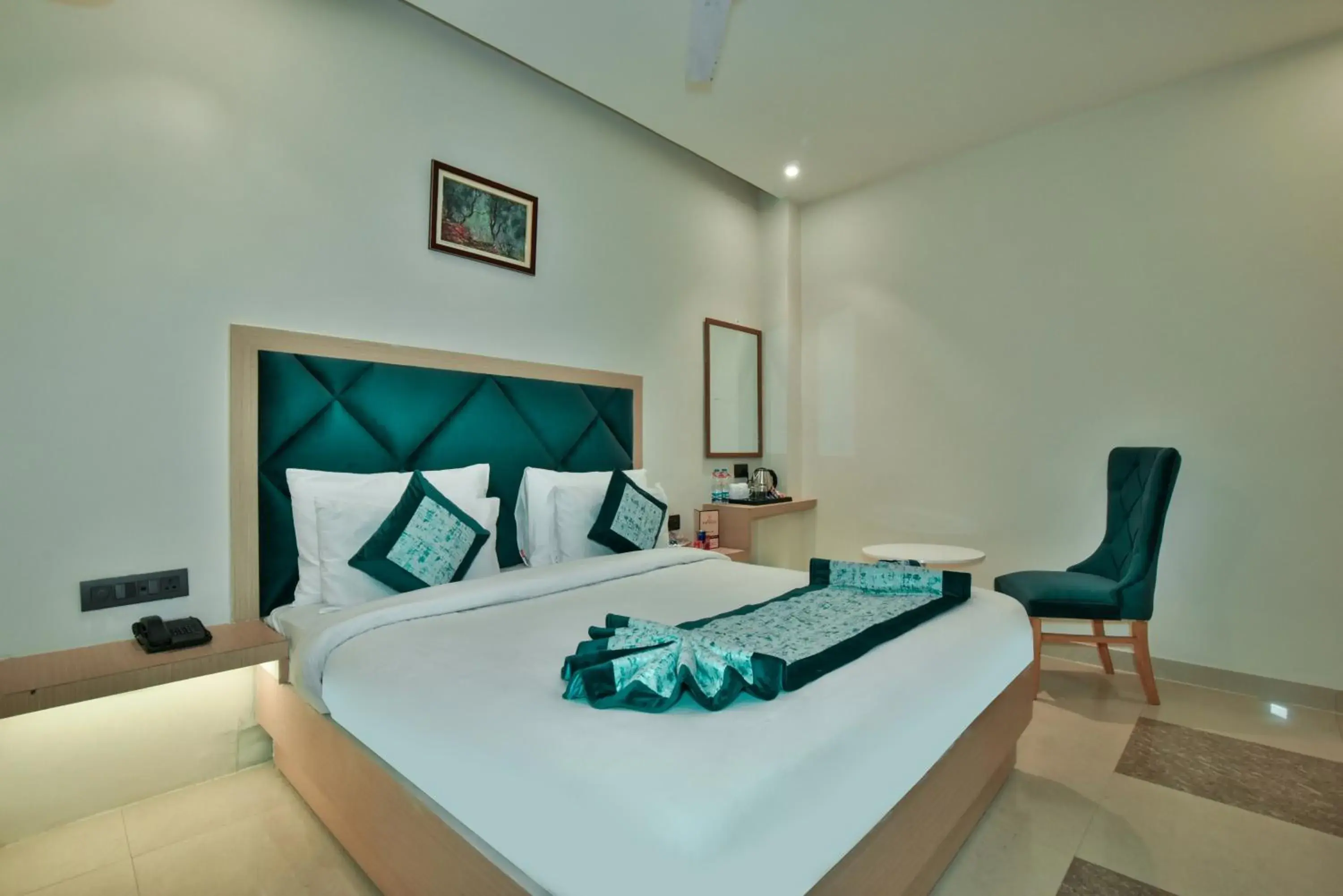 Photo of the whole room, Bed in Hotel Puri Palace Photo of the whole room, Bed in Hotel Puri Palace