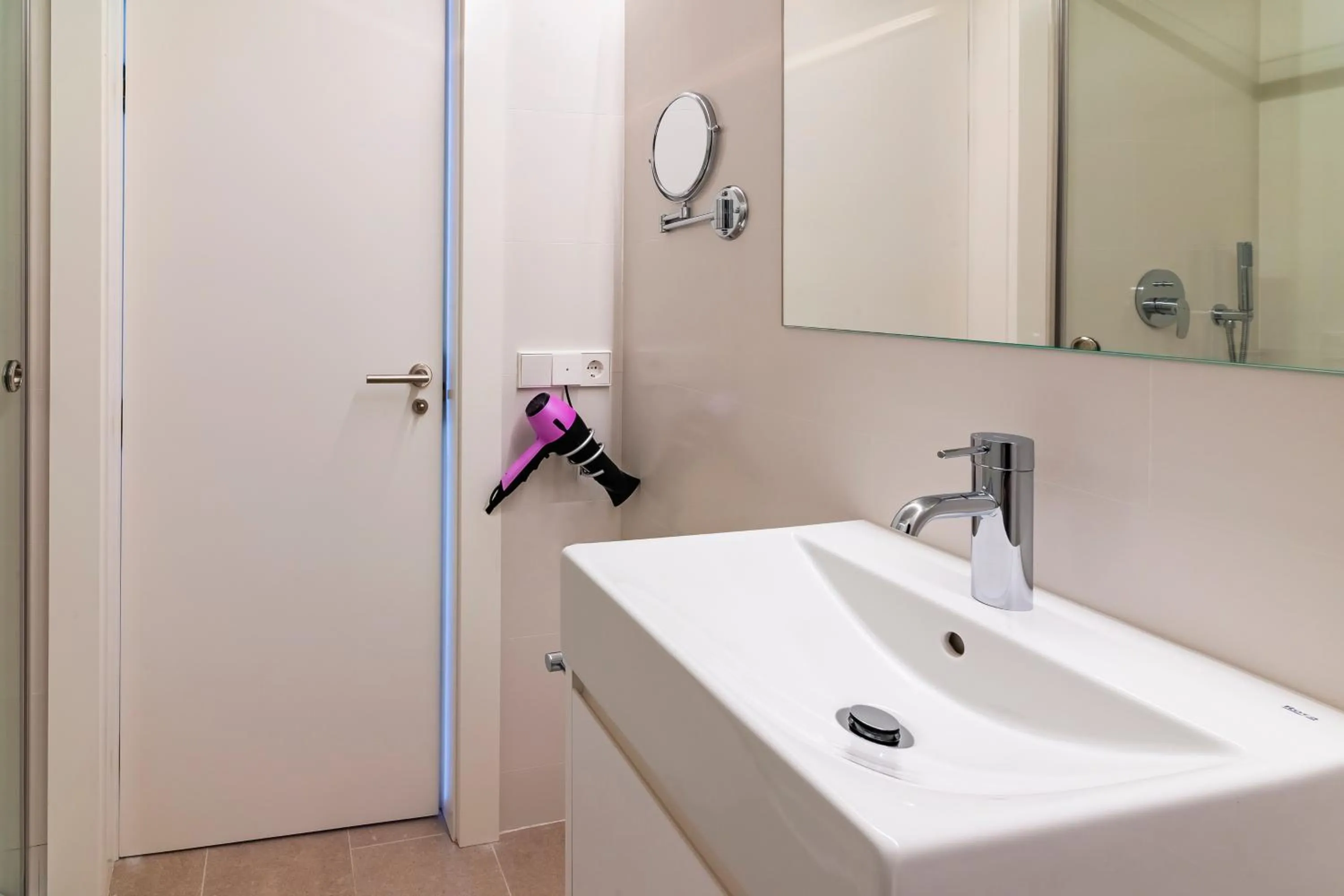 Bathroom in Tandem Torre de la Calahorra