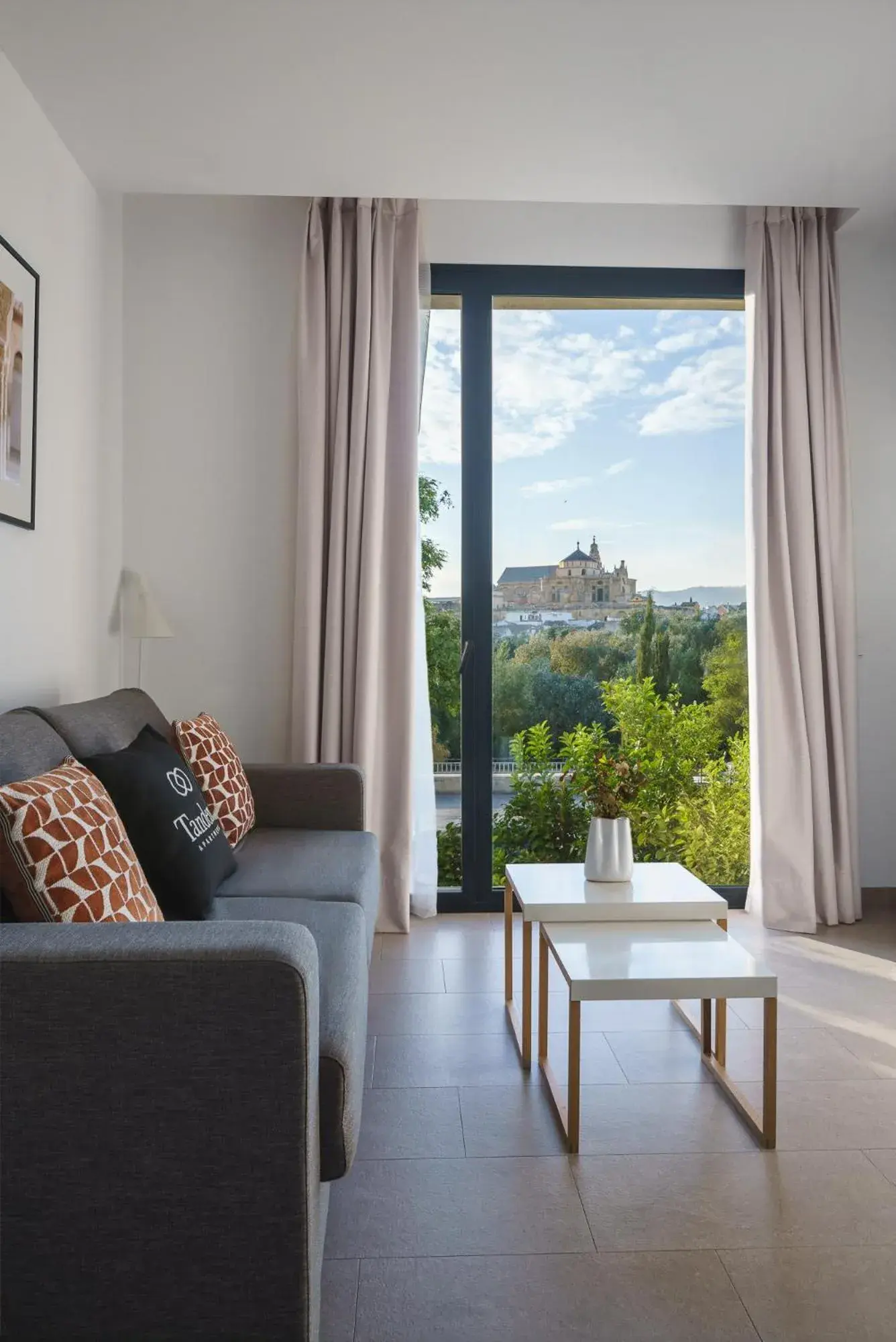 Living room in Tandem Torre de la Calahorra Living room in Tandem Torre de la Calahorra