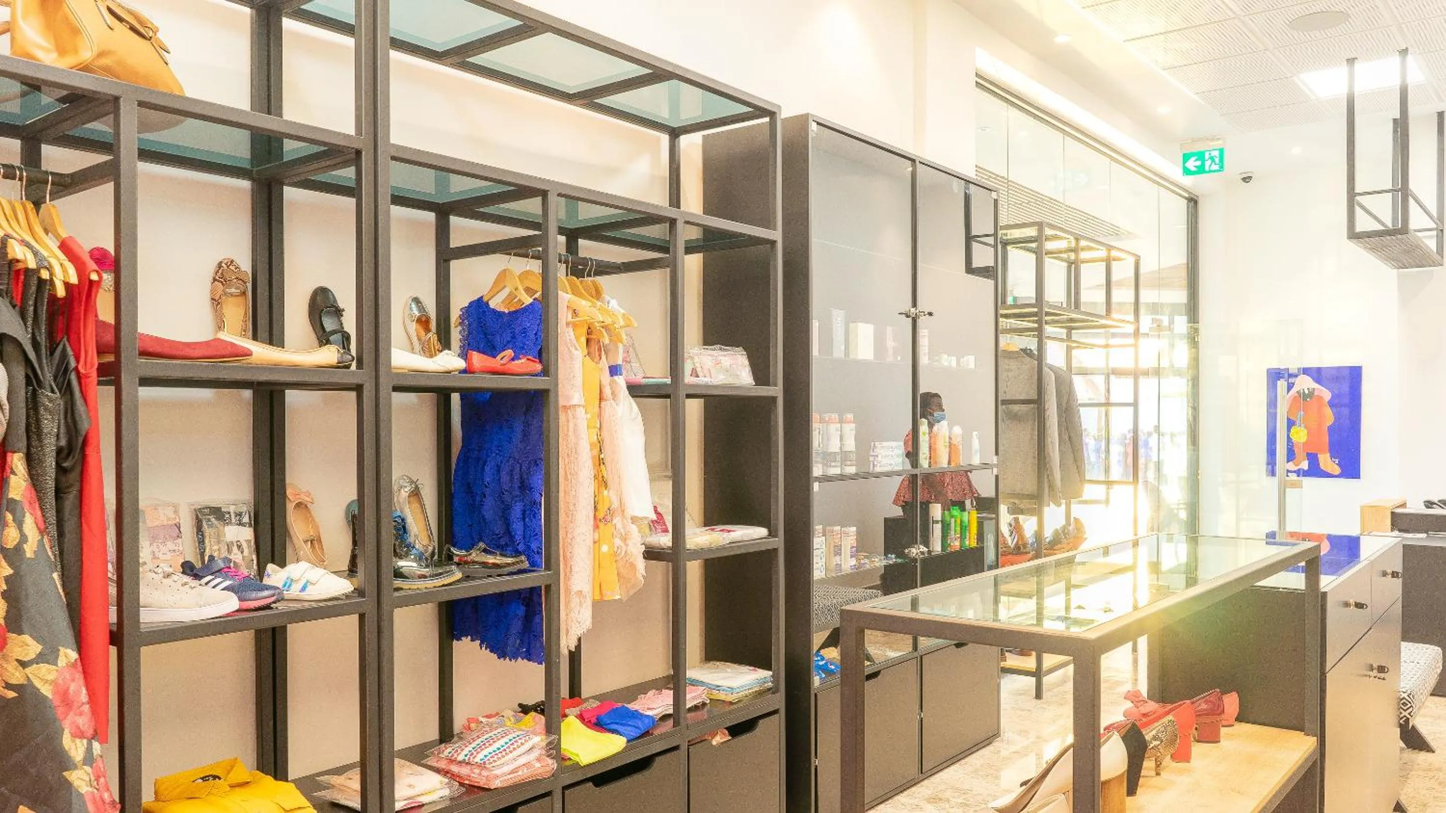 On-site shops in STAR LAND HOTEL BASTOS