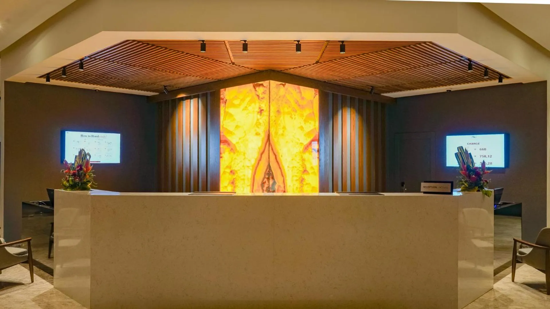 Lobby or reception in STAR LAND HOTEL BASTOS