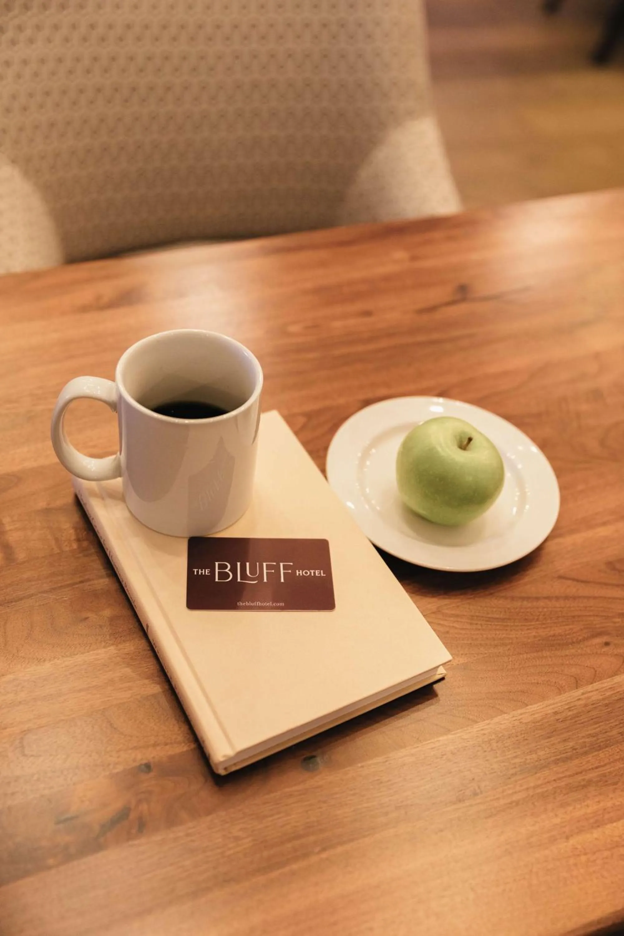 Breakfast in The Bluff Savannah Historic District, Tapestry by Hilton