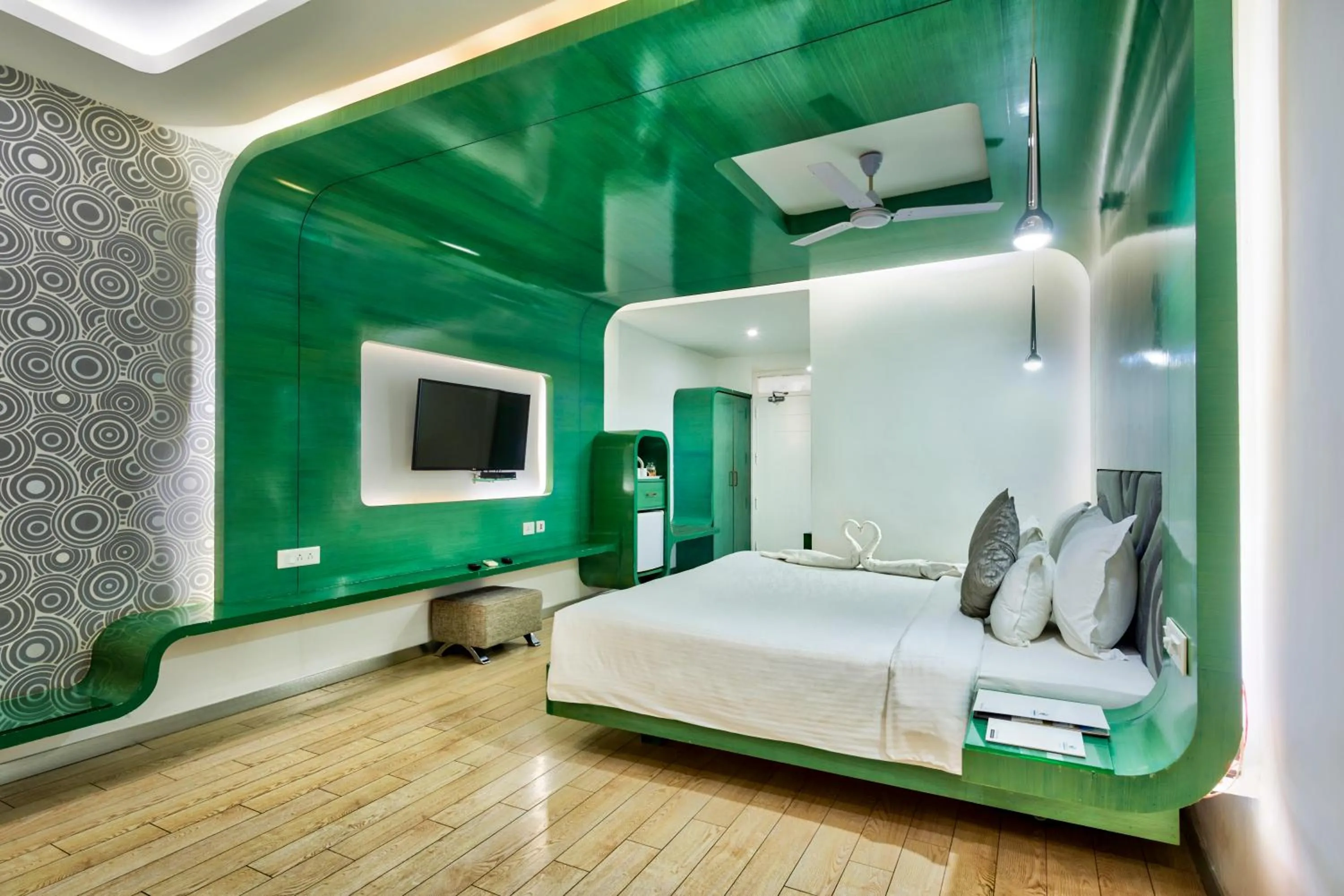 Decorative detail, Bed in Grande Bay Resort and Spa Mamallapuram