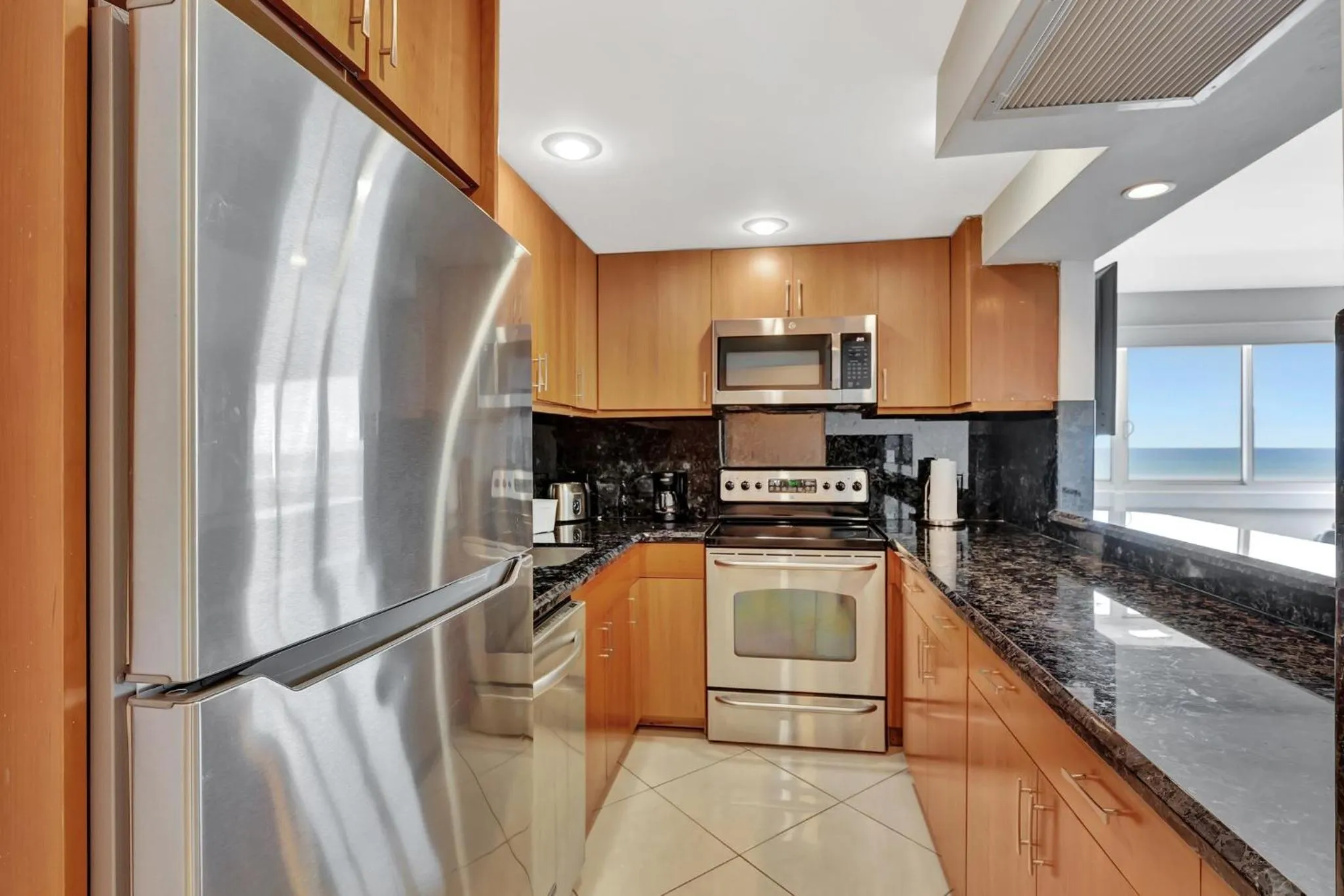 Ocean Manor Beach Resort