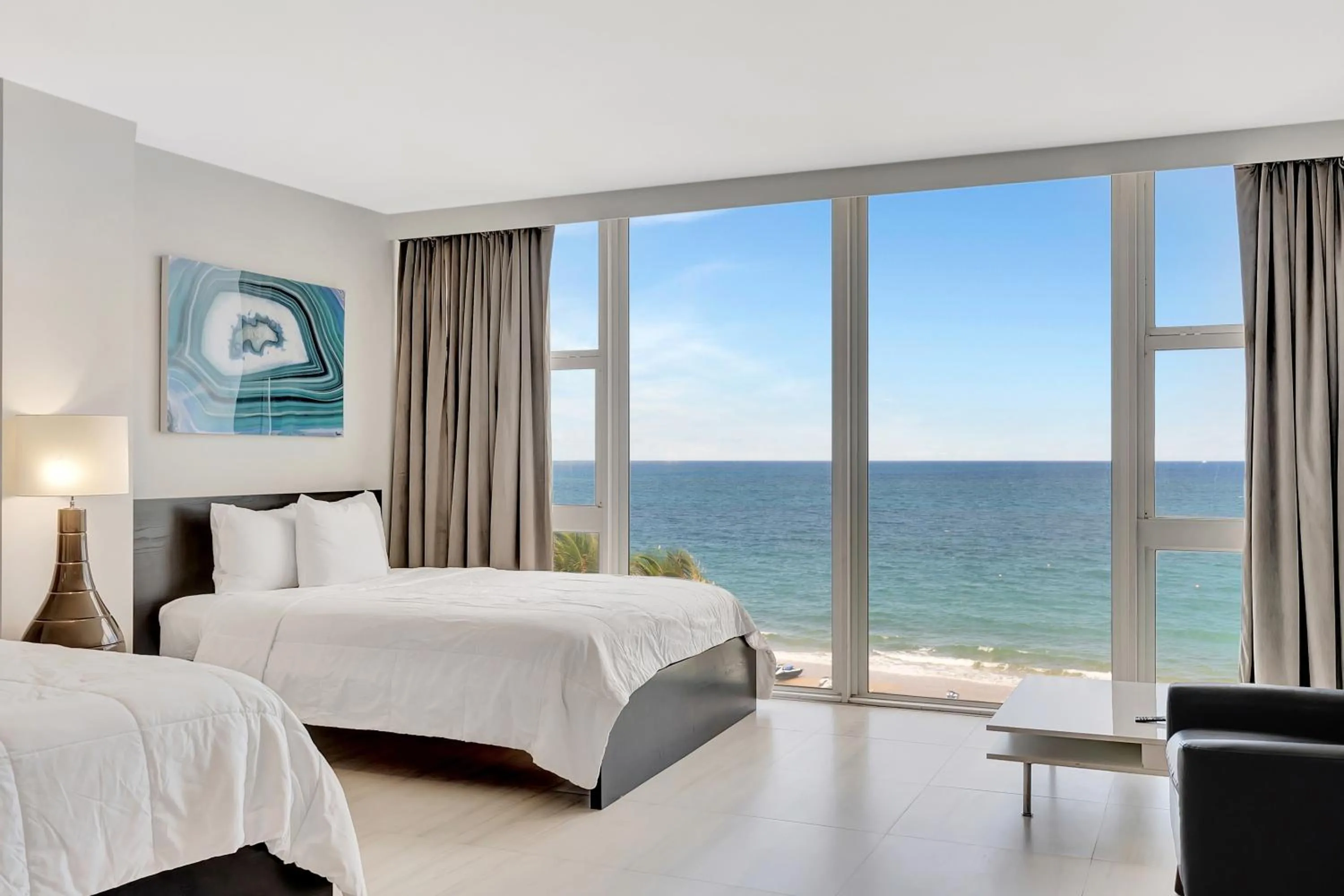 Bed in Ocean Manor Beach Resort