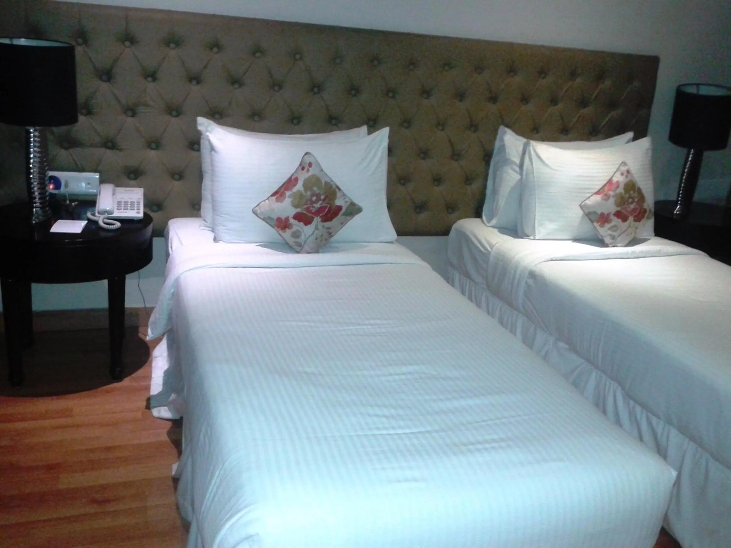 Bed in Hotel Athena