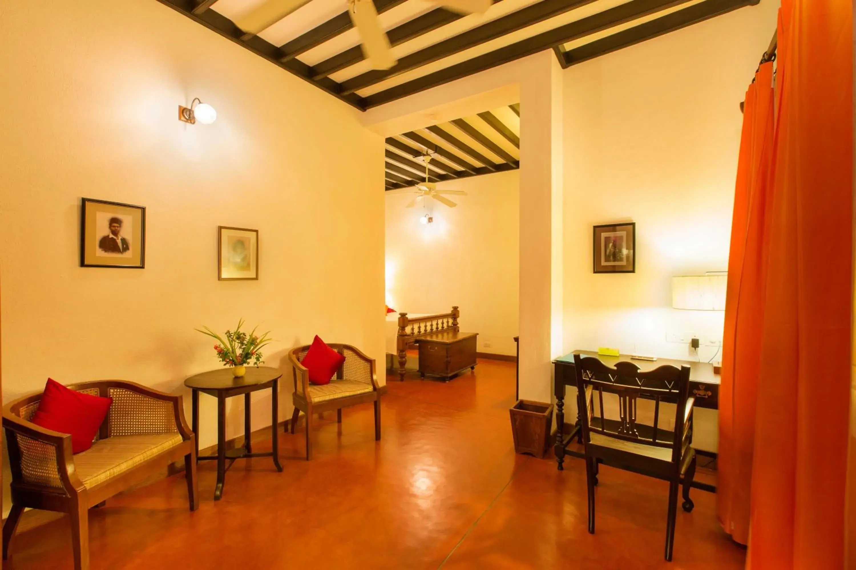 Restaurant/places to eat in Maison Perumal Pondicherry - A CGH Earth Experience Restaurant/places to eat in Maison Perumal Pondicherry - A CGH Earth Experience