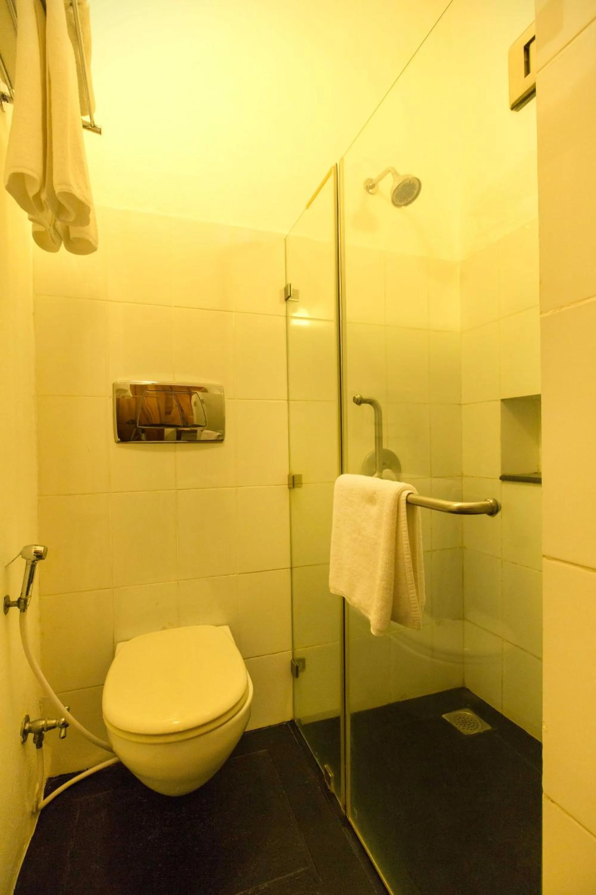 Bathroom in Maison Perumal Pondicherry - A CGH Earth Experience