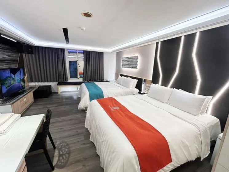 Bed in King Motel王者
