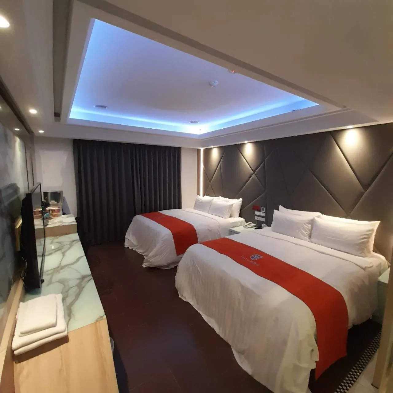 Bed in King Motel王者