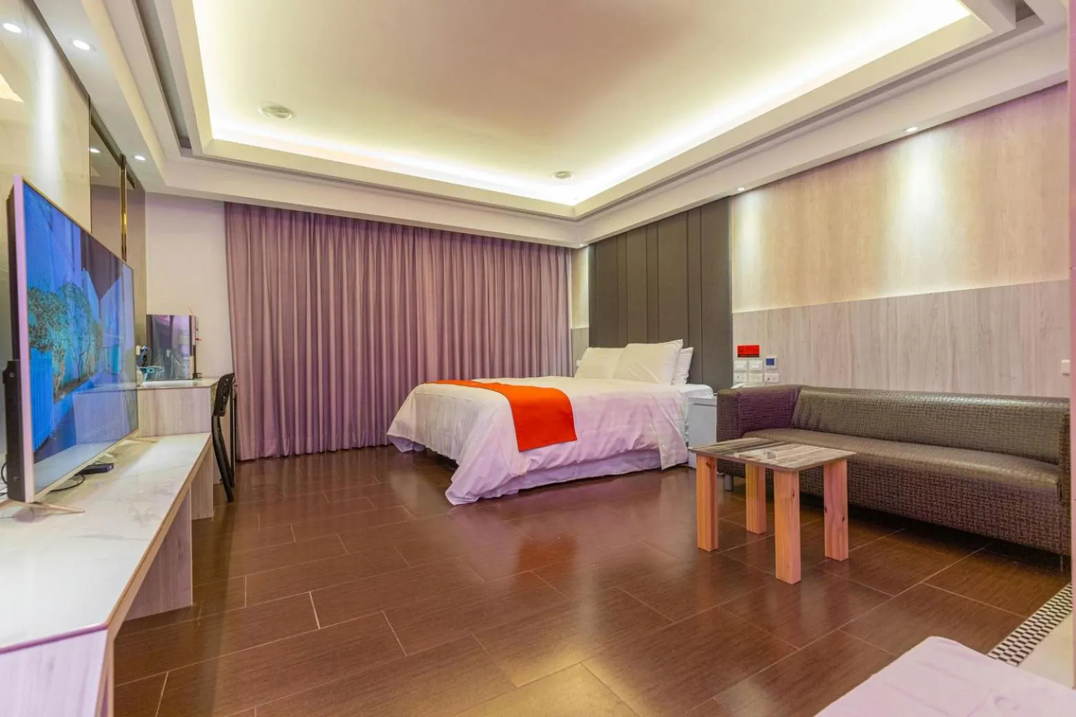 Bed in King Motel王者