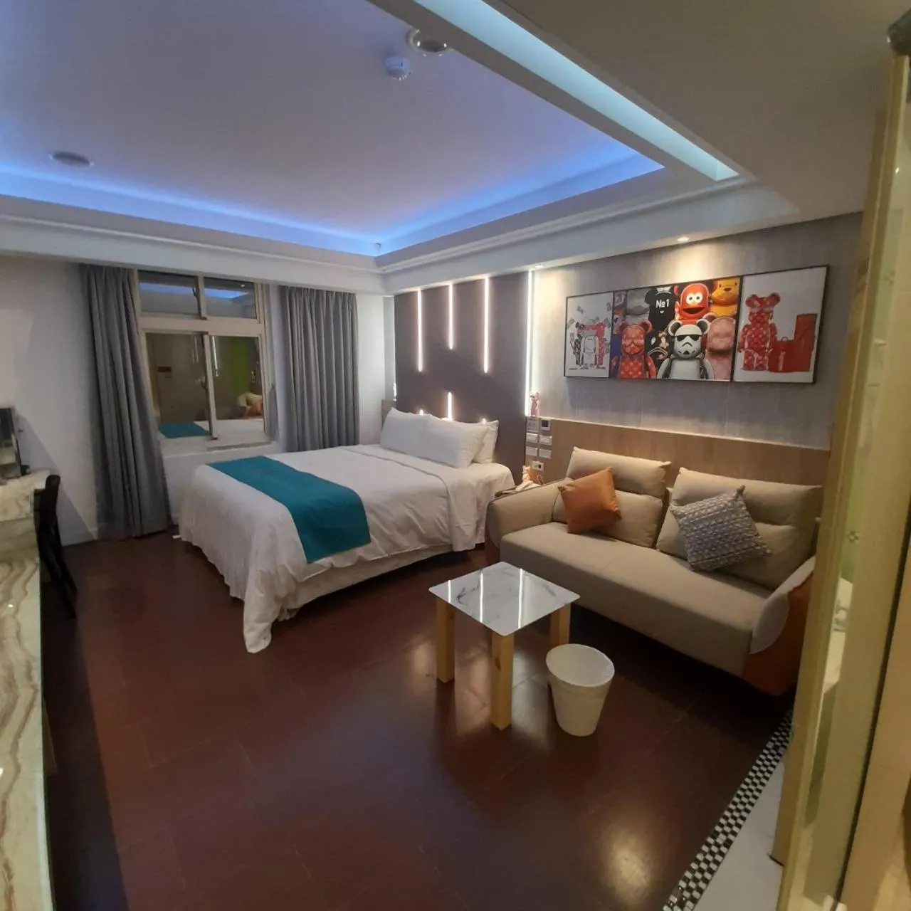Bed in King Motel王者