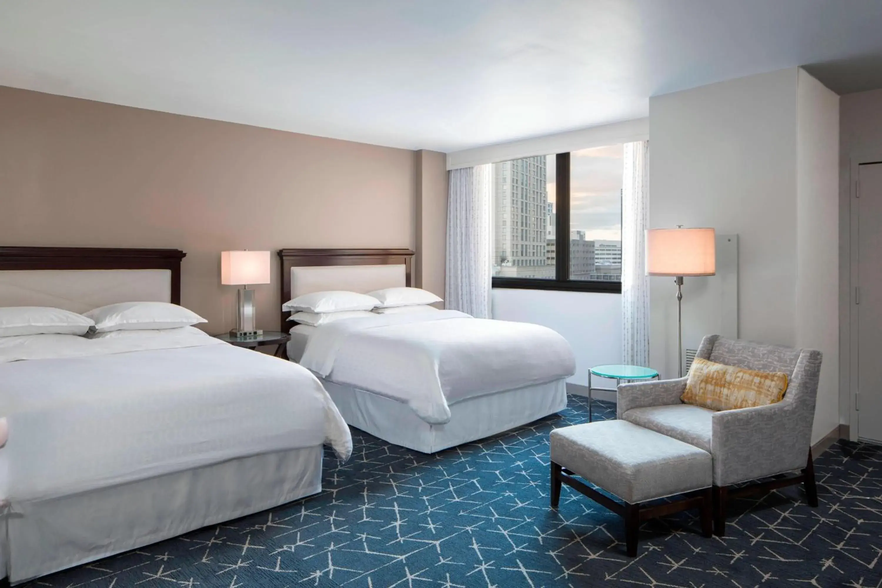 Guest room, 2 Queen, City view in Sheraton Norfolk Waterside Hotel Guest room, 2 Queen, City view in Sheraton Norfolk Waterside Hotel