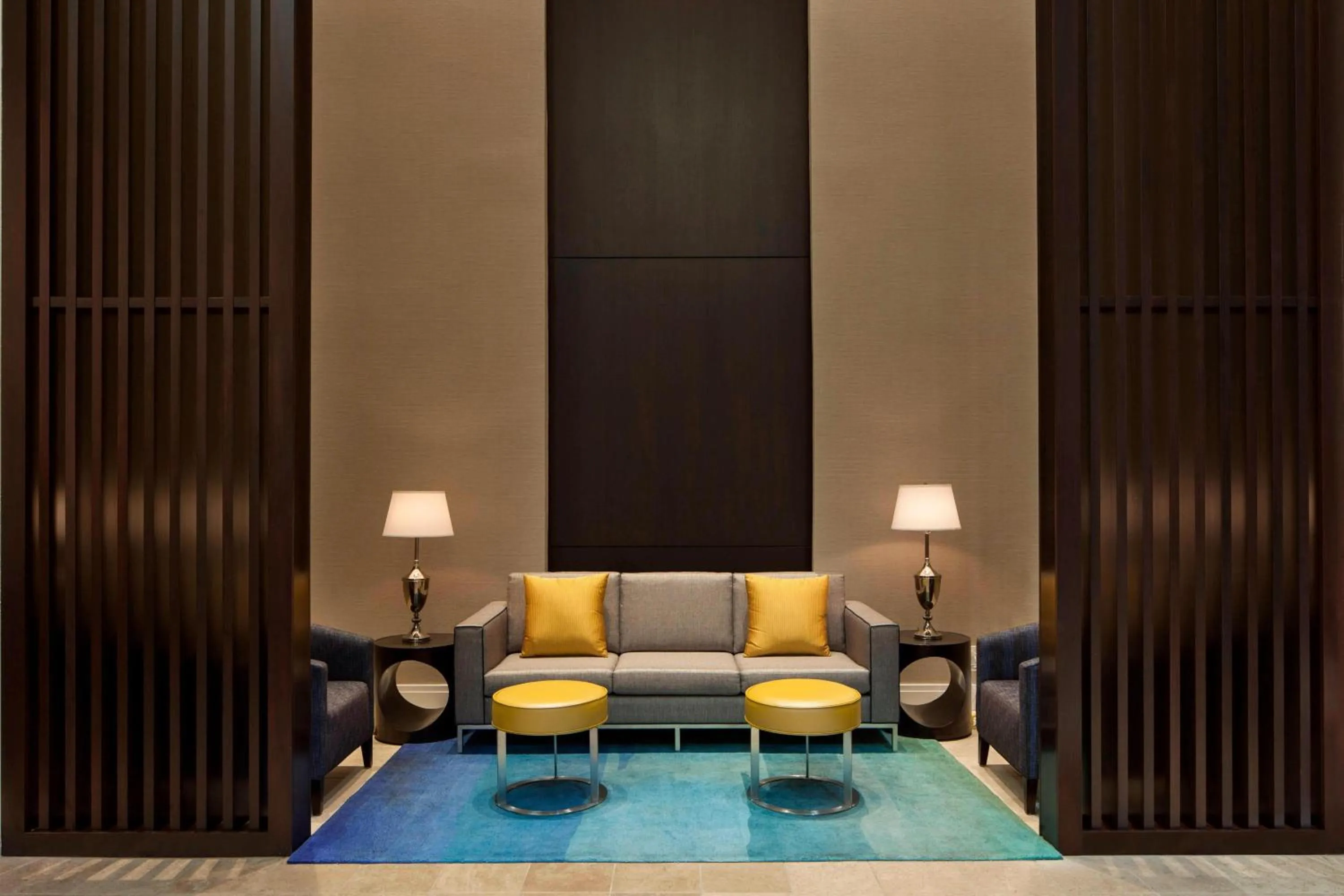 Lobby or reception in Sheraton Norfolk Waterside Hotel