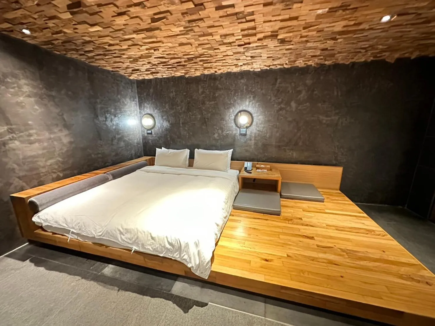 Bed in Onsen Papawaqa