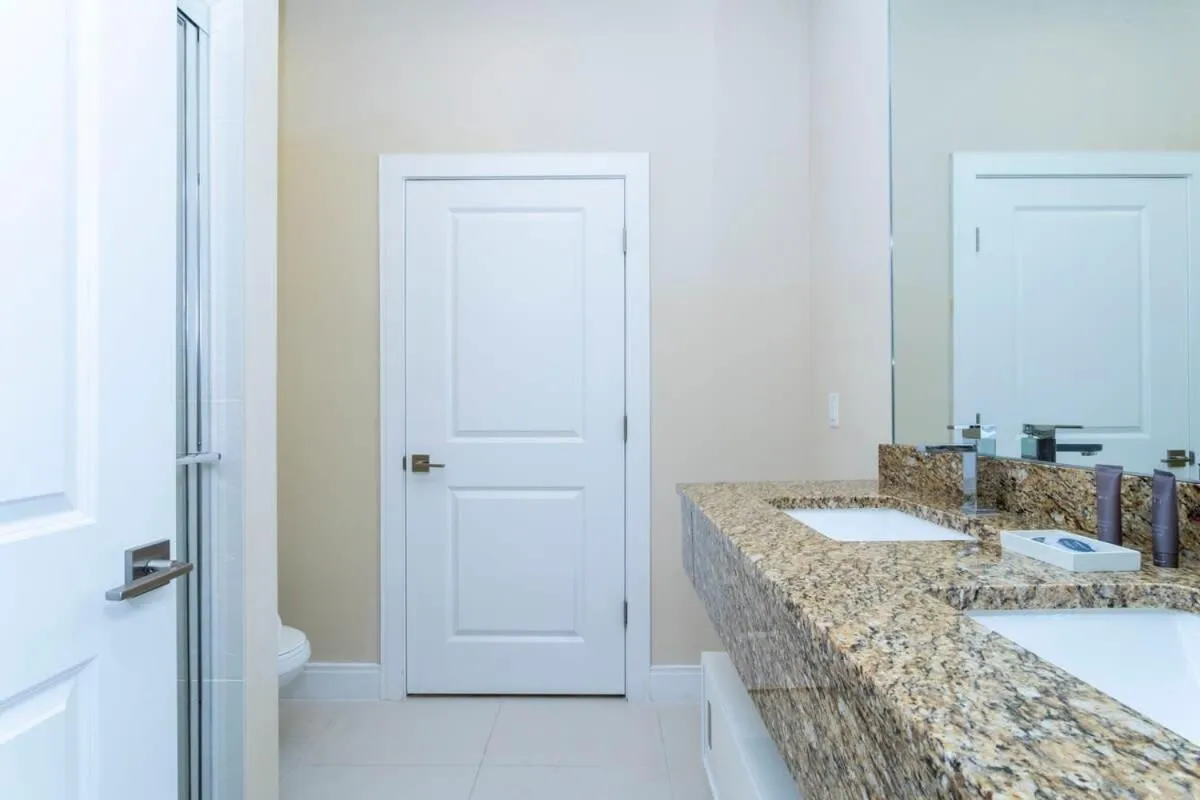 Stunning 4Bd Close to Disney @ Magic Village 7614