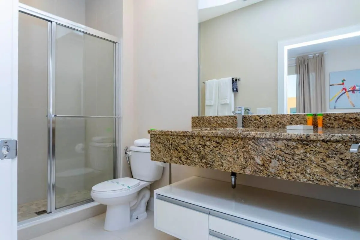 Stunning 4Bd Close to Disney @ Magic Village 7614