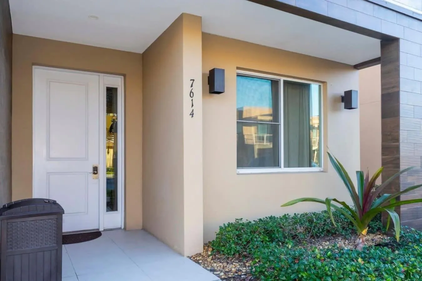 Stunning 4Bd Close to Disney @ Magic Village 7614