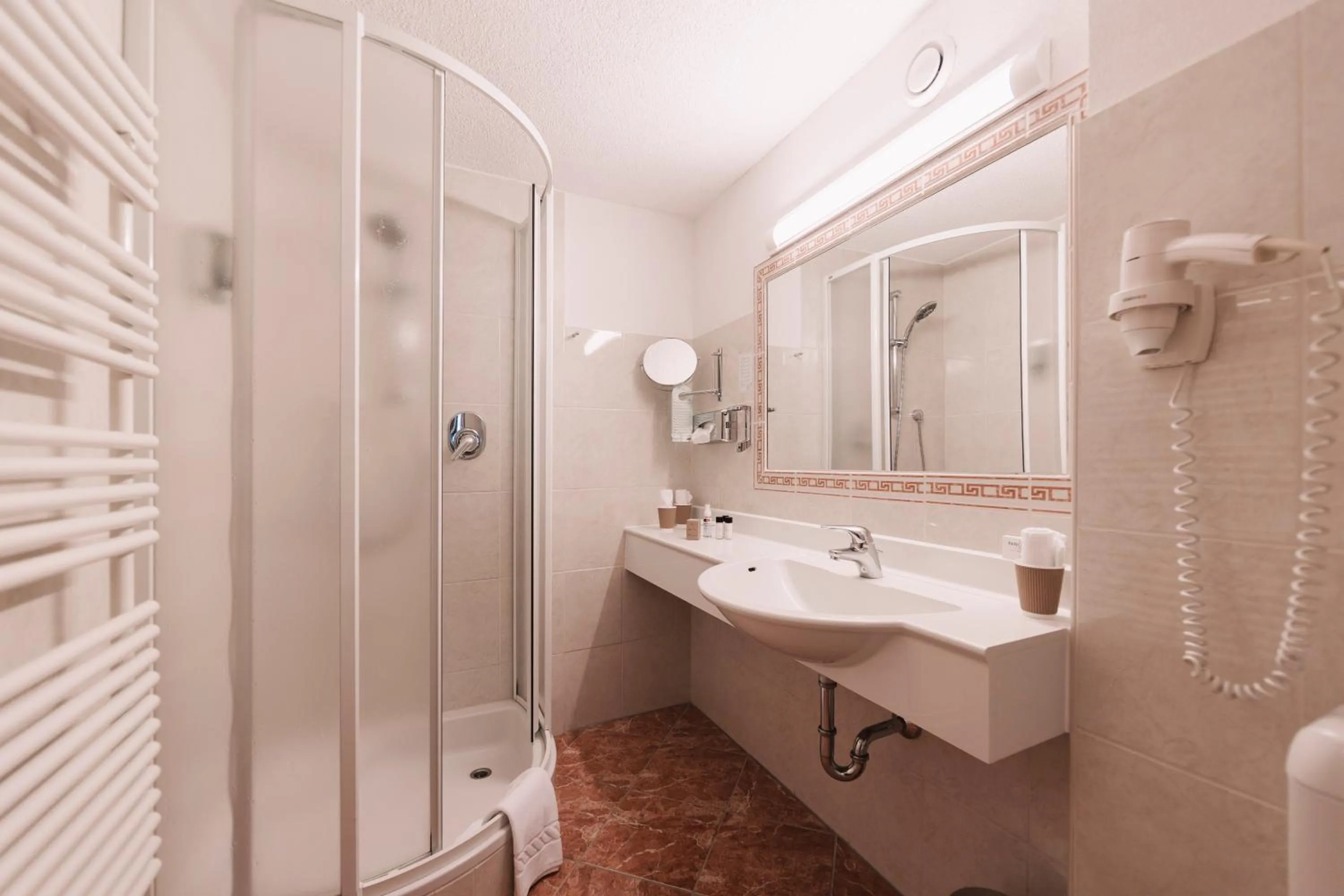 Shower in Wellness Aparthotel Panorama Alpin - Ferienwohnungen Jerzens im Pitztal