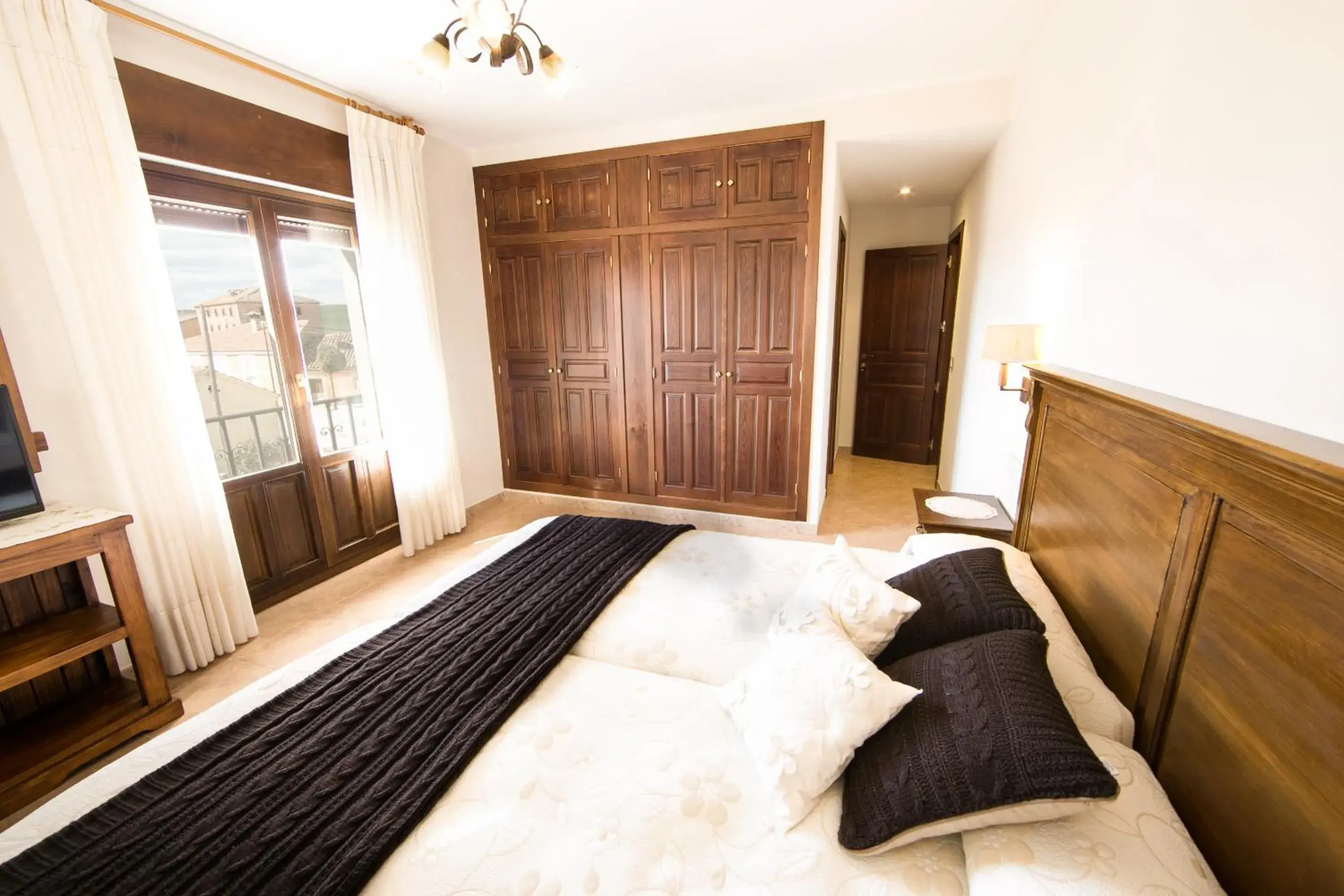 Twin Room V in Quintanares Twin Room V in Quintanares