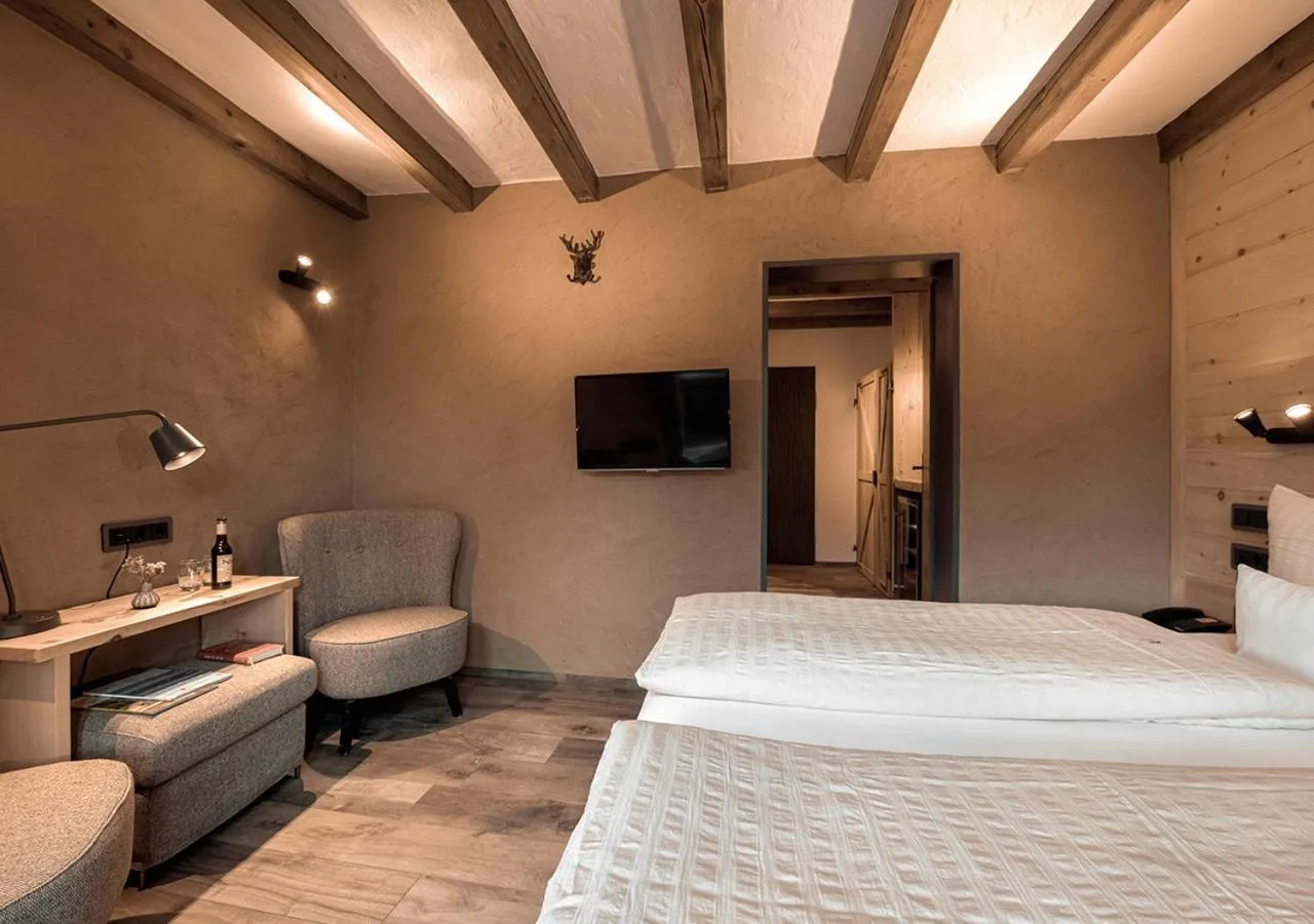 Bed in Hotel Land Gut Höhne